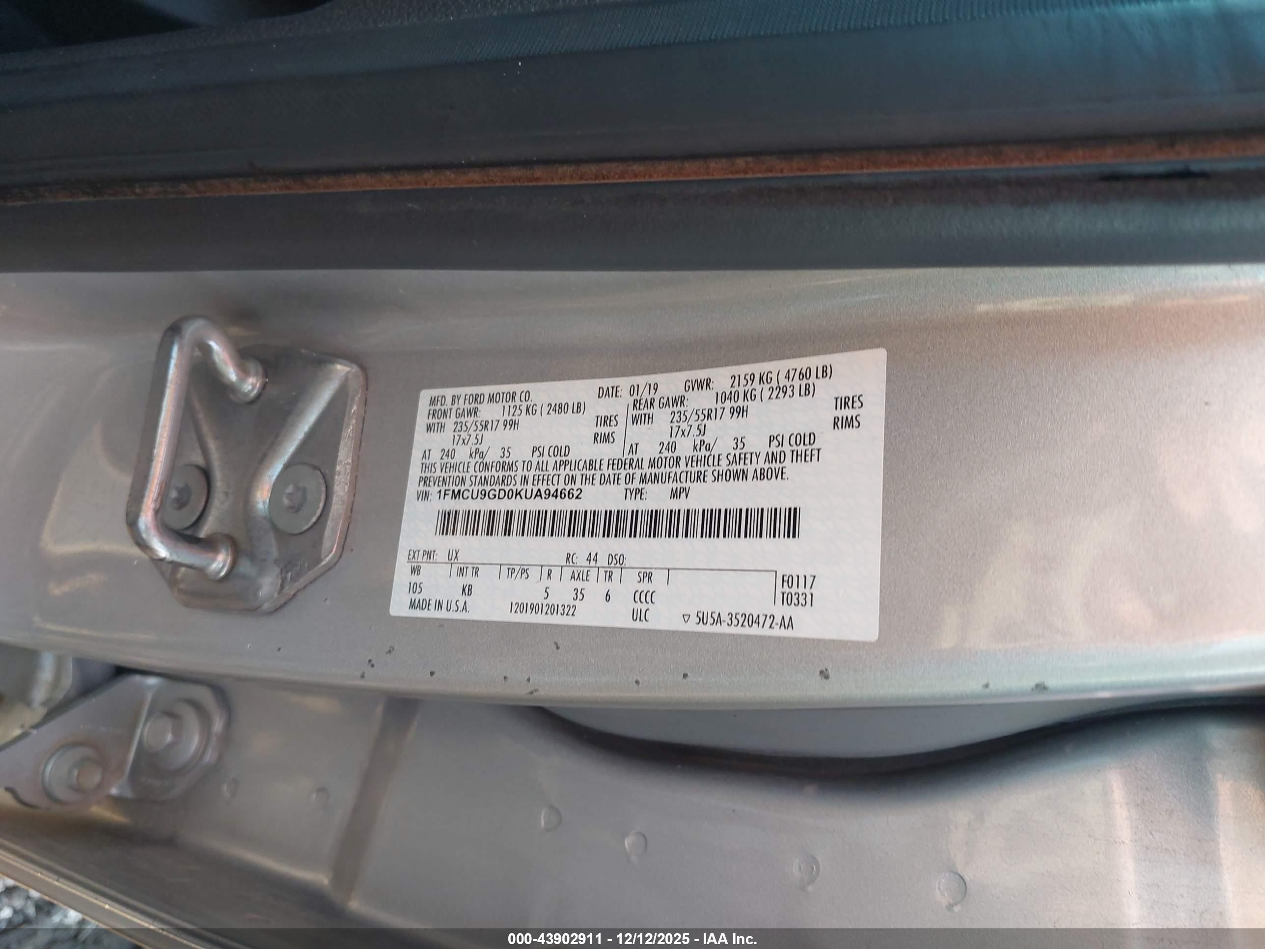 FORD ESCAPE image 9
