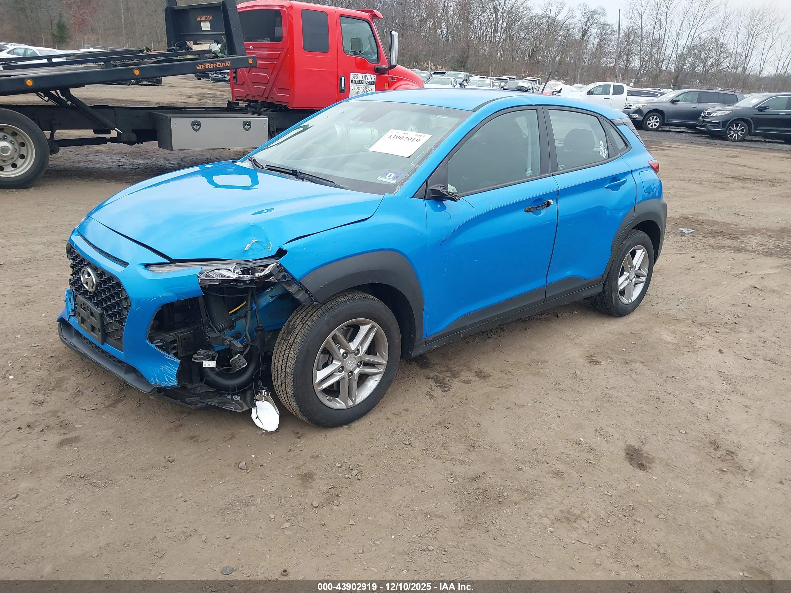 HYUNDAI KONA image 2