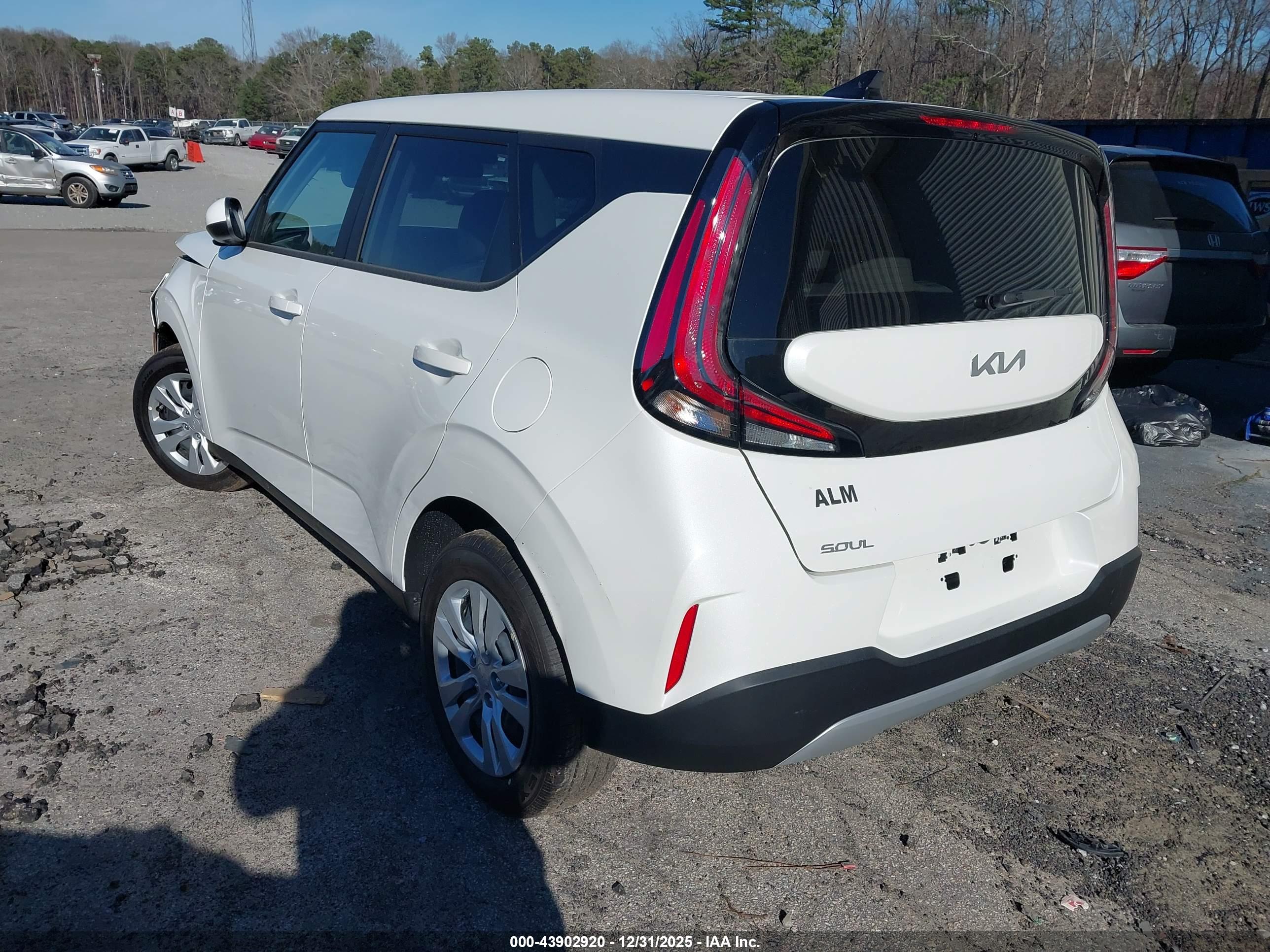 KIA SOUL image 3