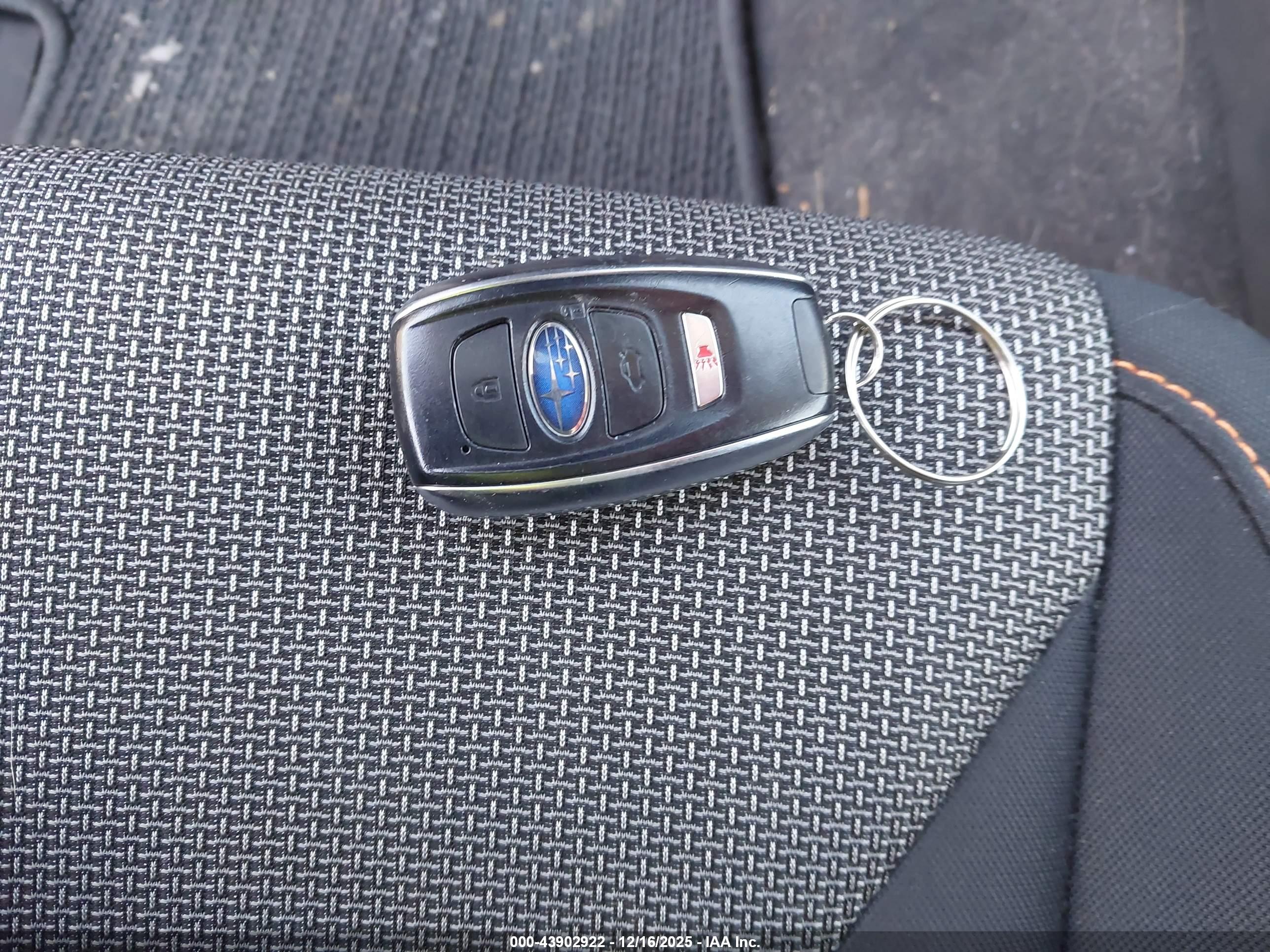 SUBARU CROSSTREK image 11