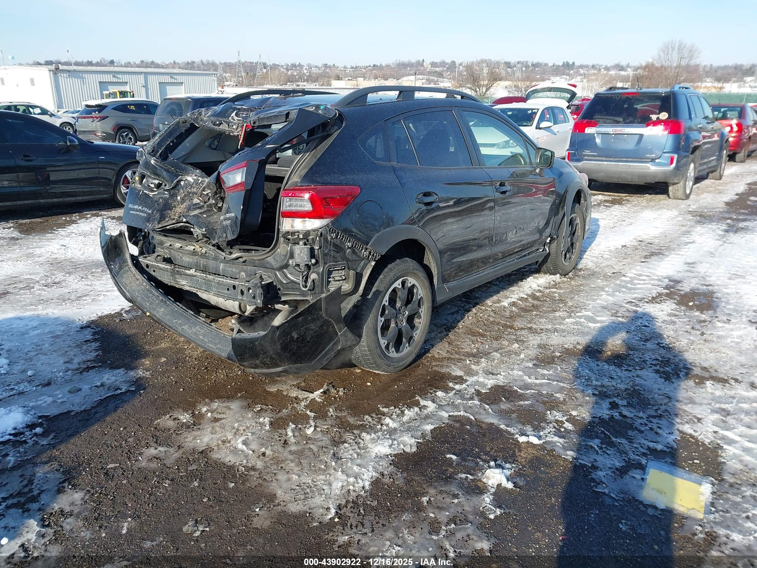 SUBARU CROSSTREK image 4