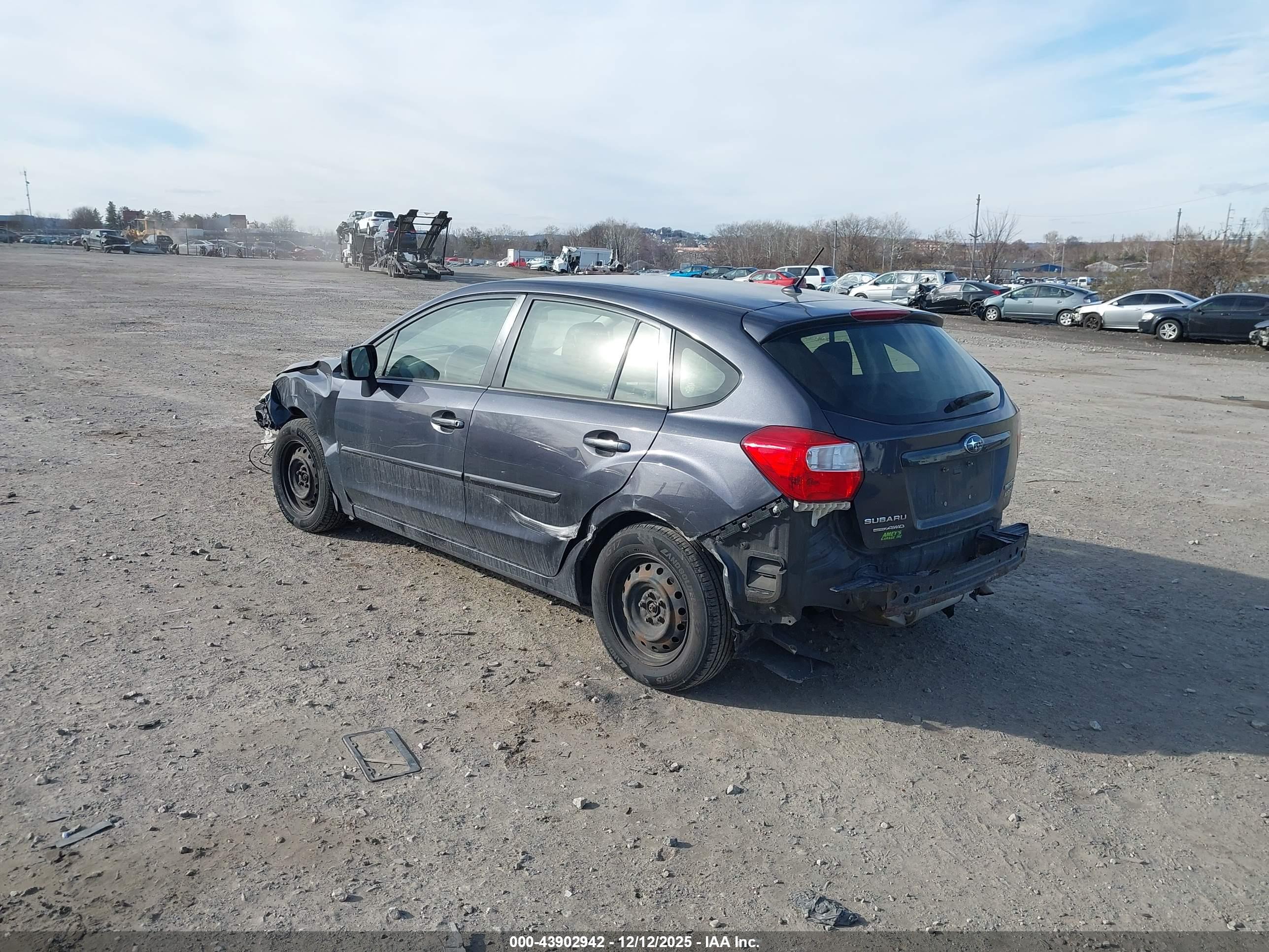 SUBARU IMPREZA image 3