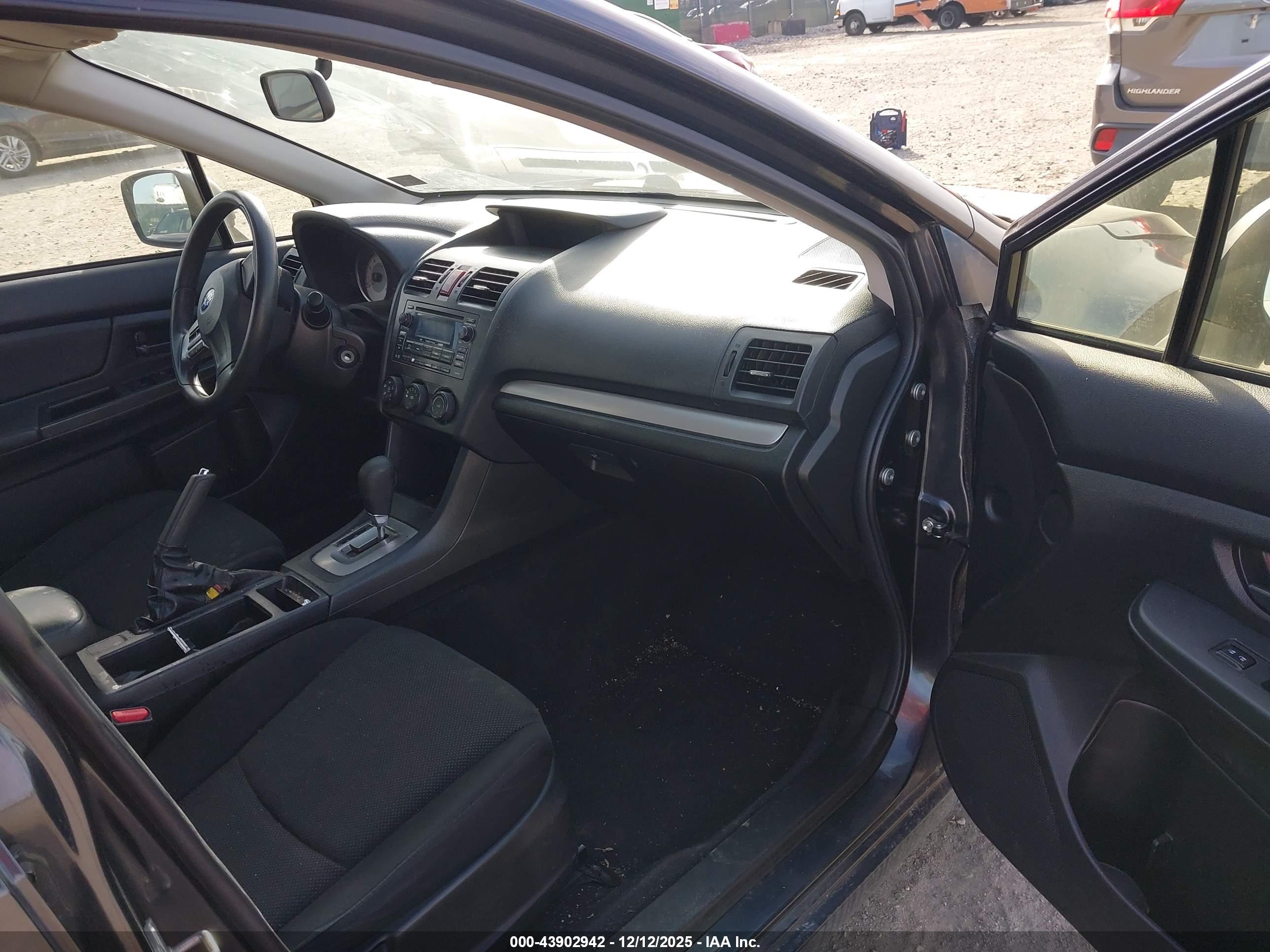 SUBARU IMPREZA image 5
