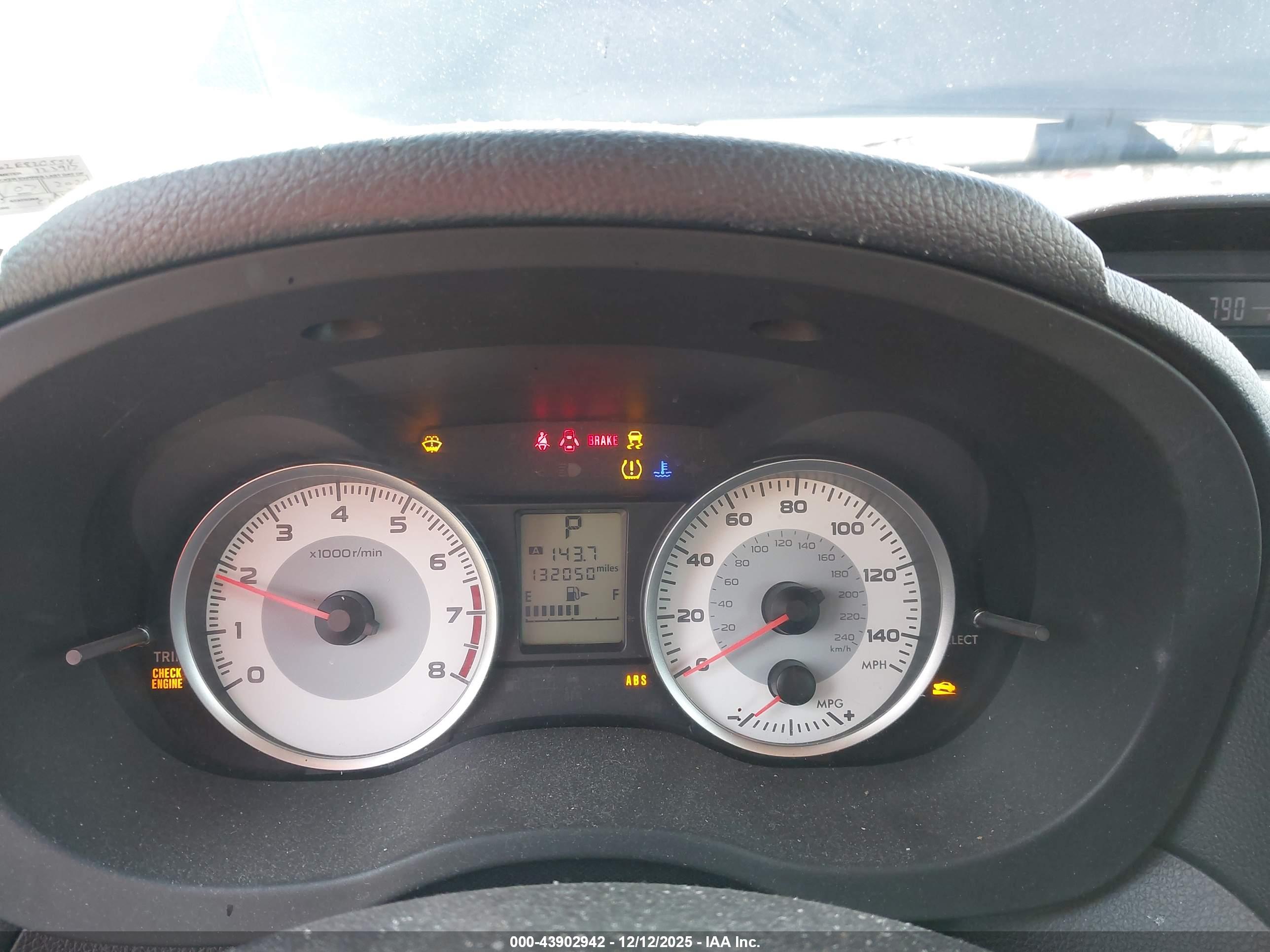 SUBARU IMPREZA image 7