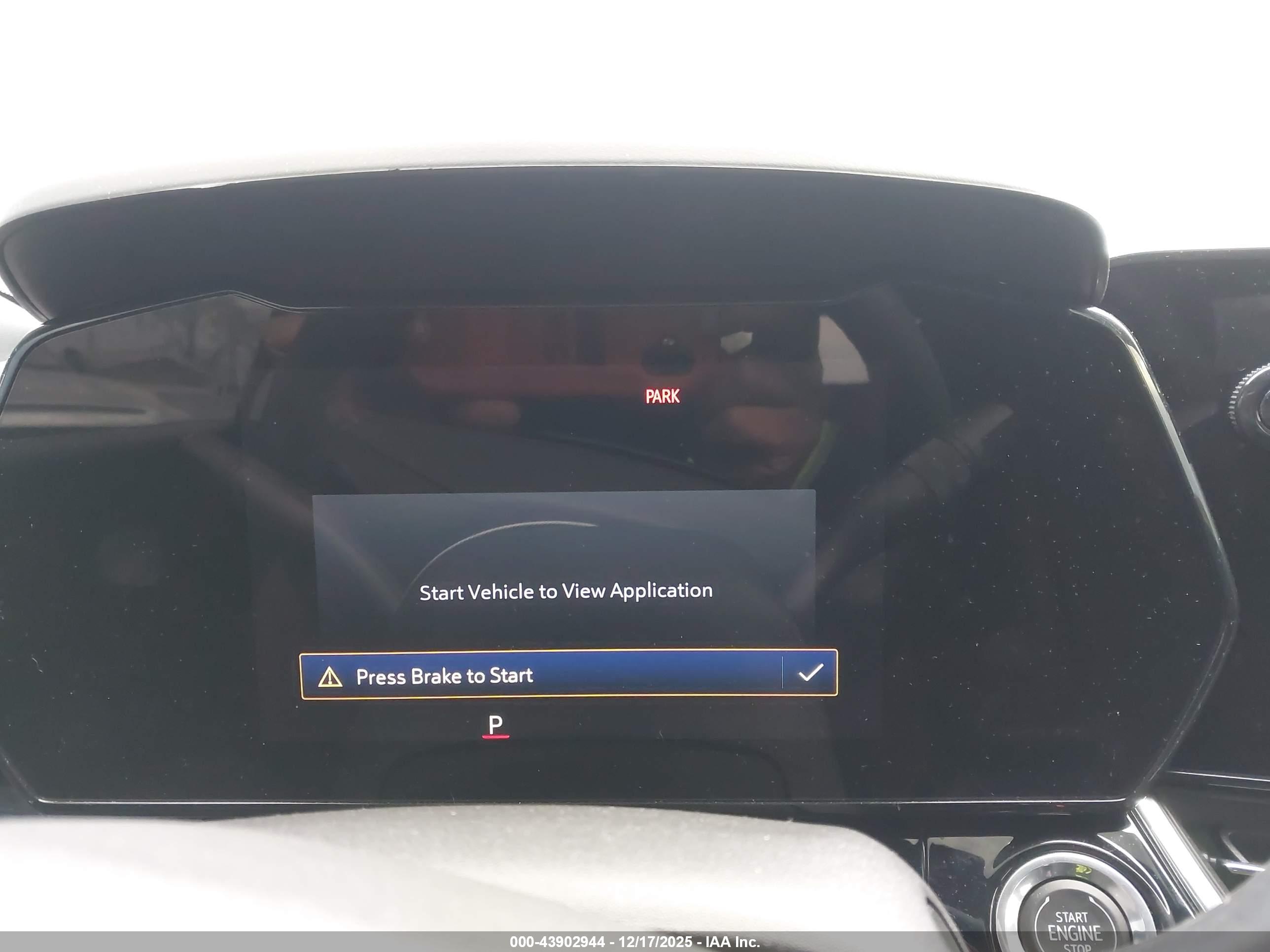 CHEVROLET TRAX image 7