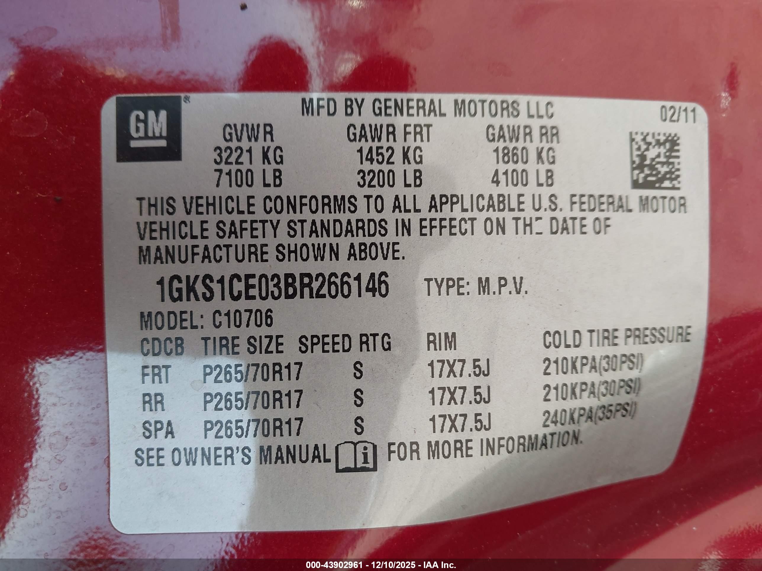 GMC YUKON image 9