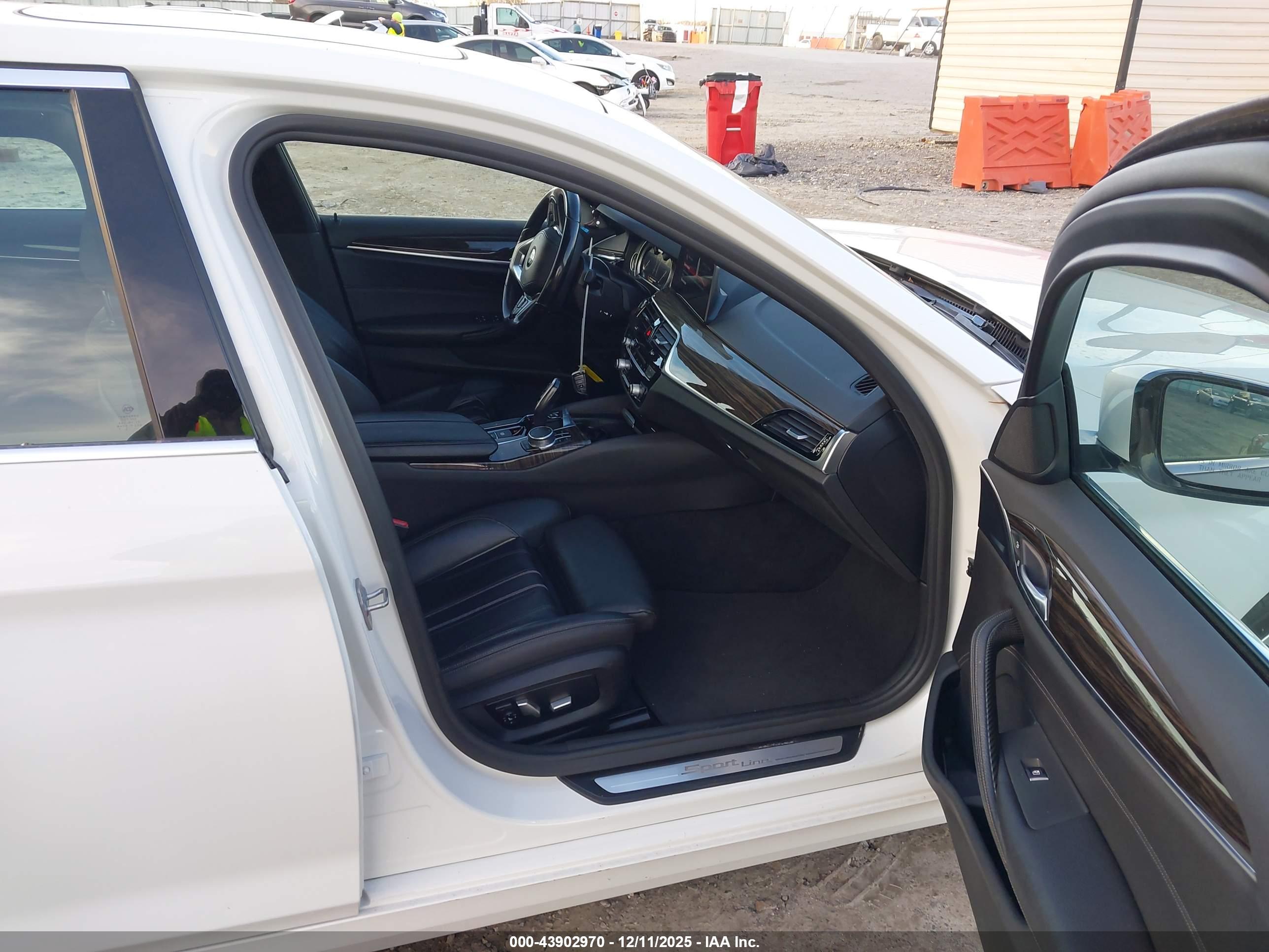 BMW 530I image 5