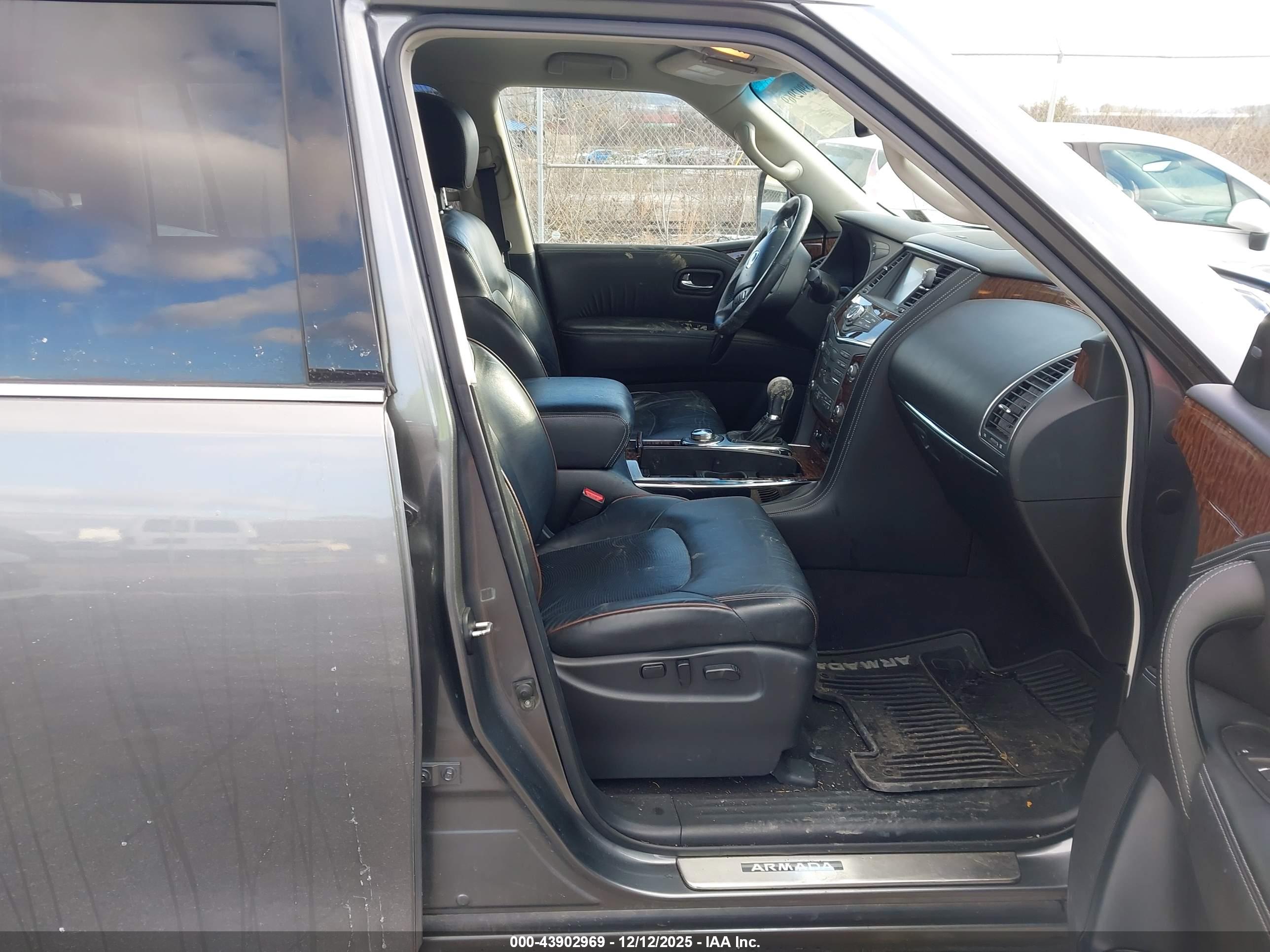NISSAN ARMADA image 5
