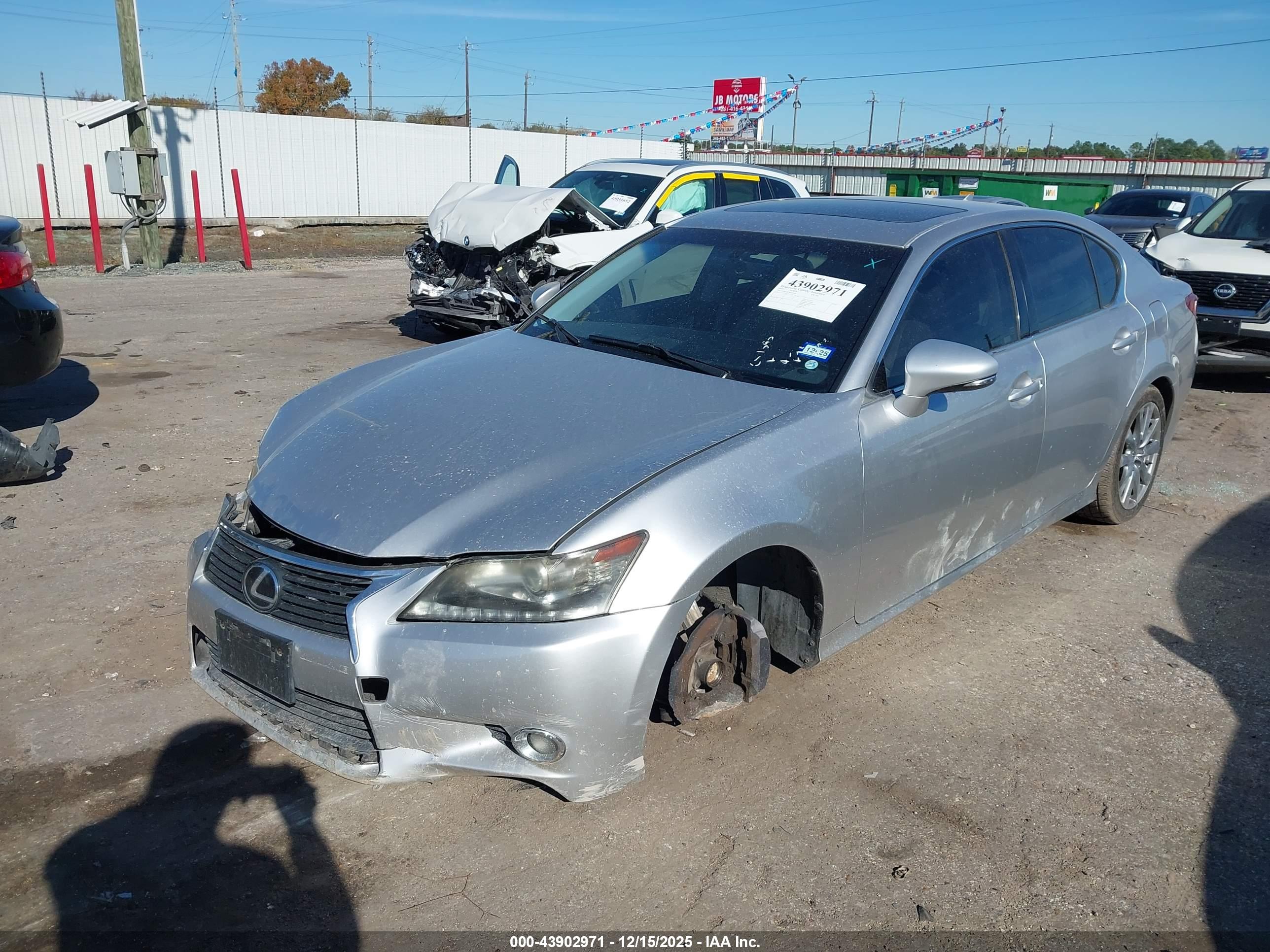 LEXUS GS image 2