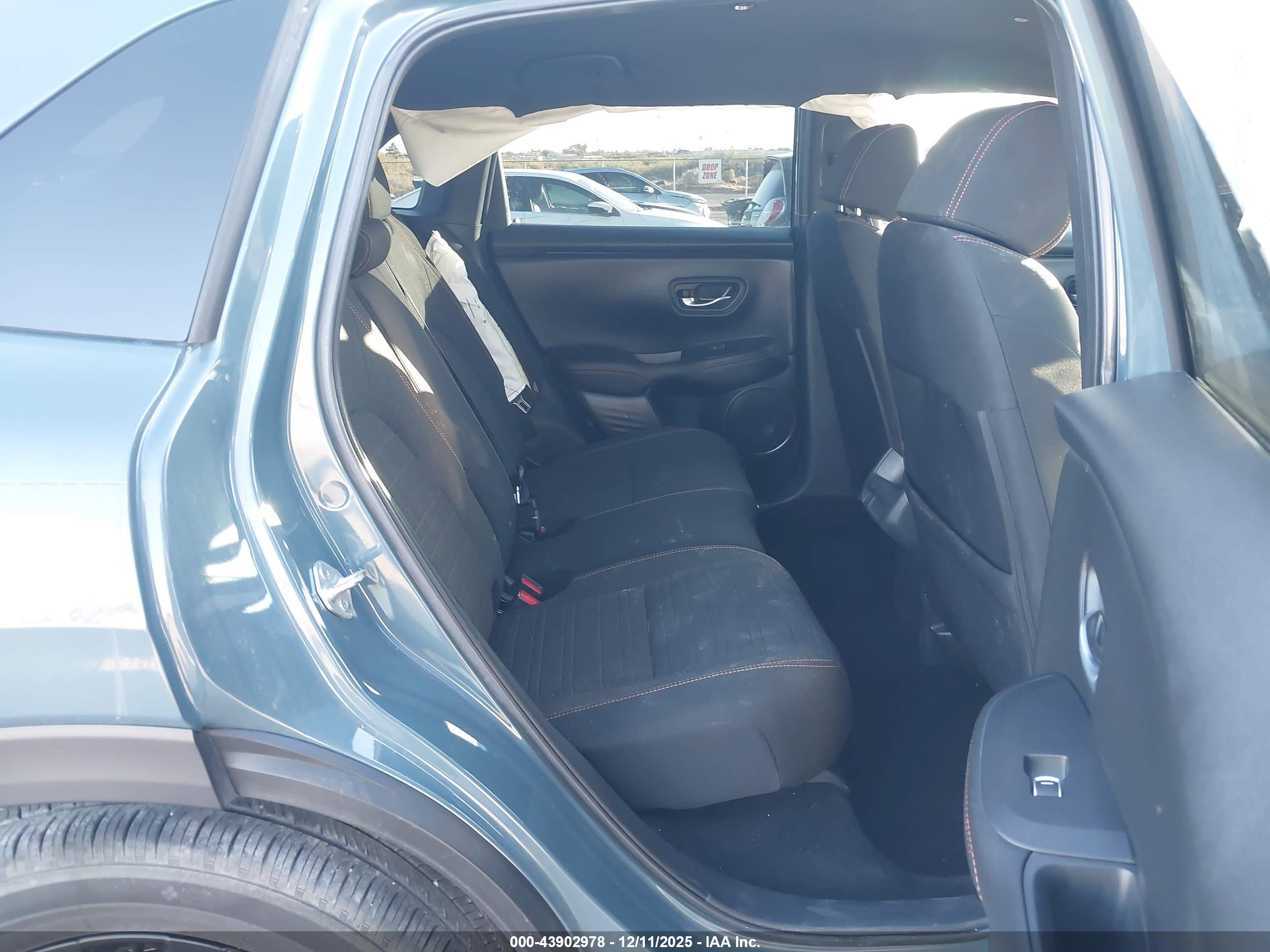 HONDA HR-V image 8