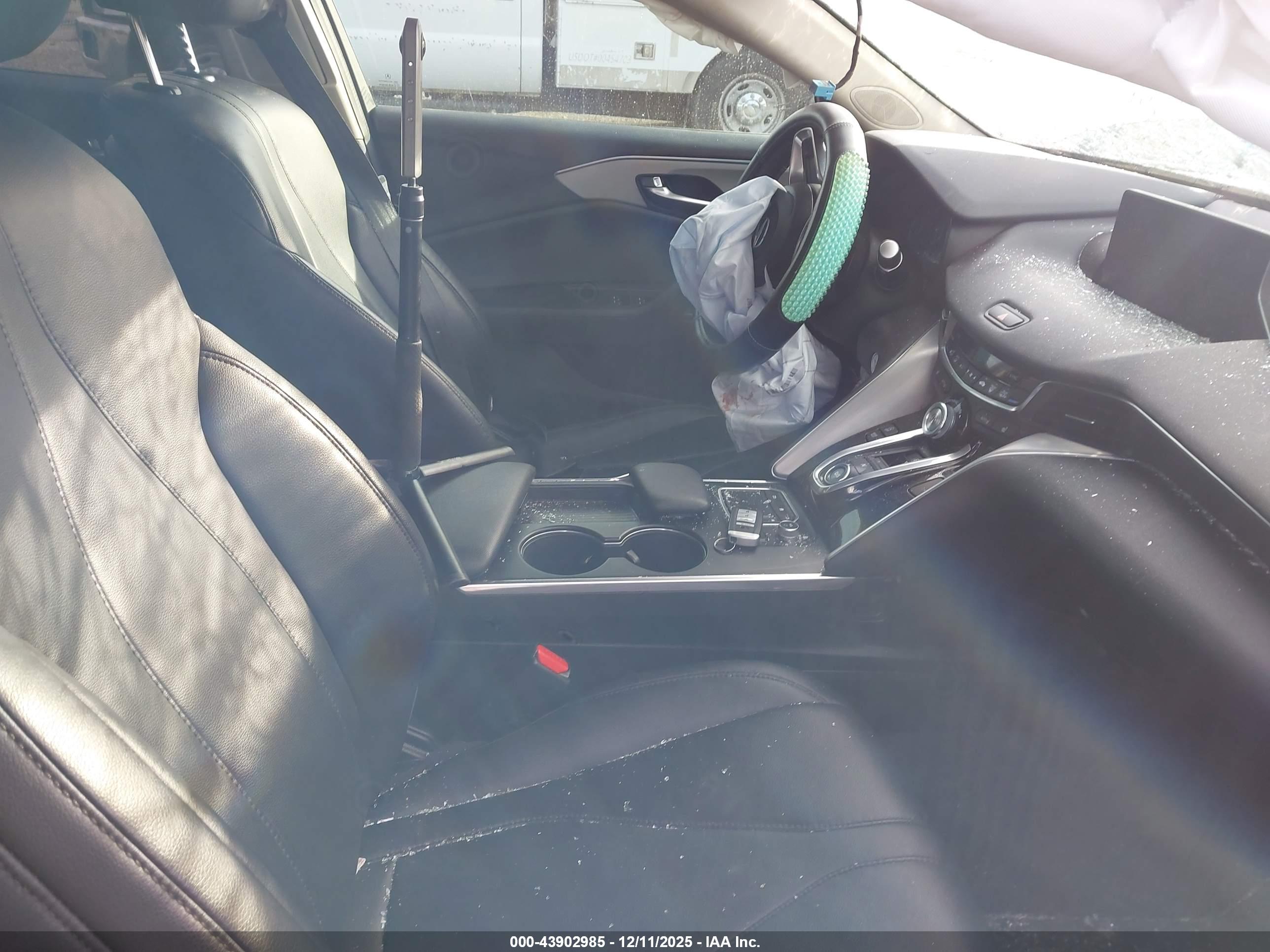 ACURA TLX image 5
