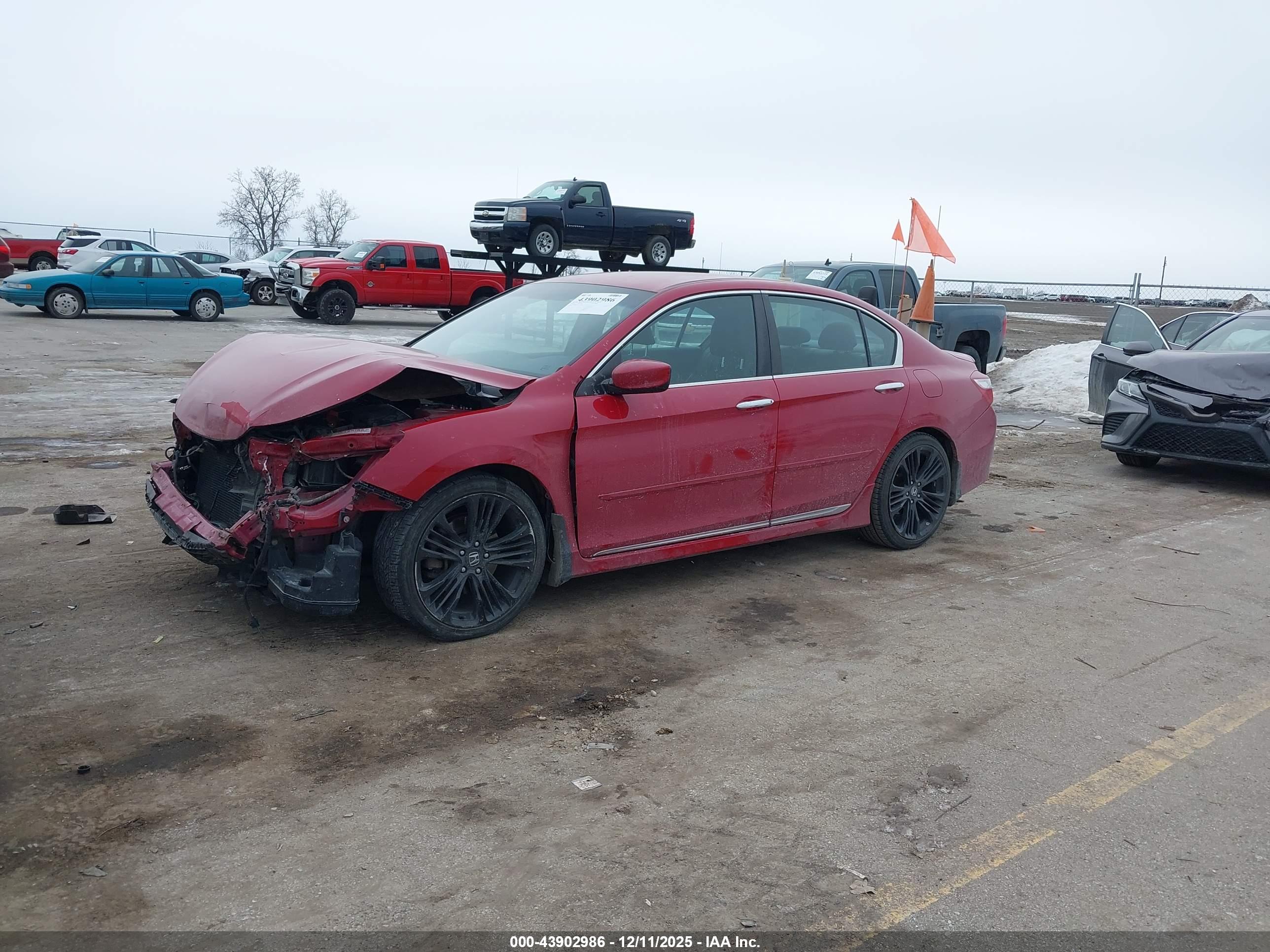 HONDA ACCORD image 2