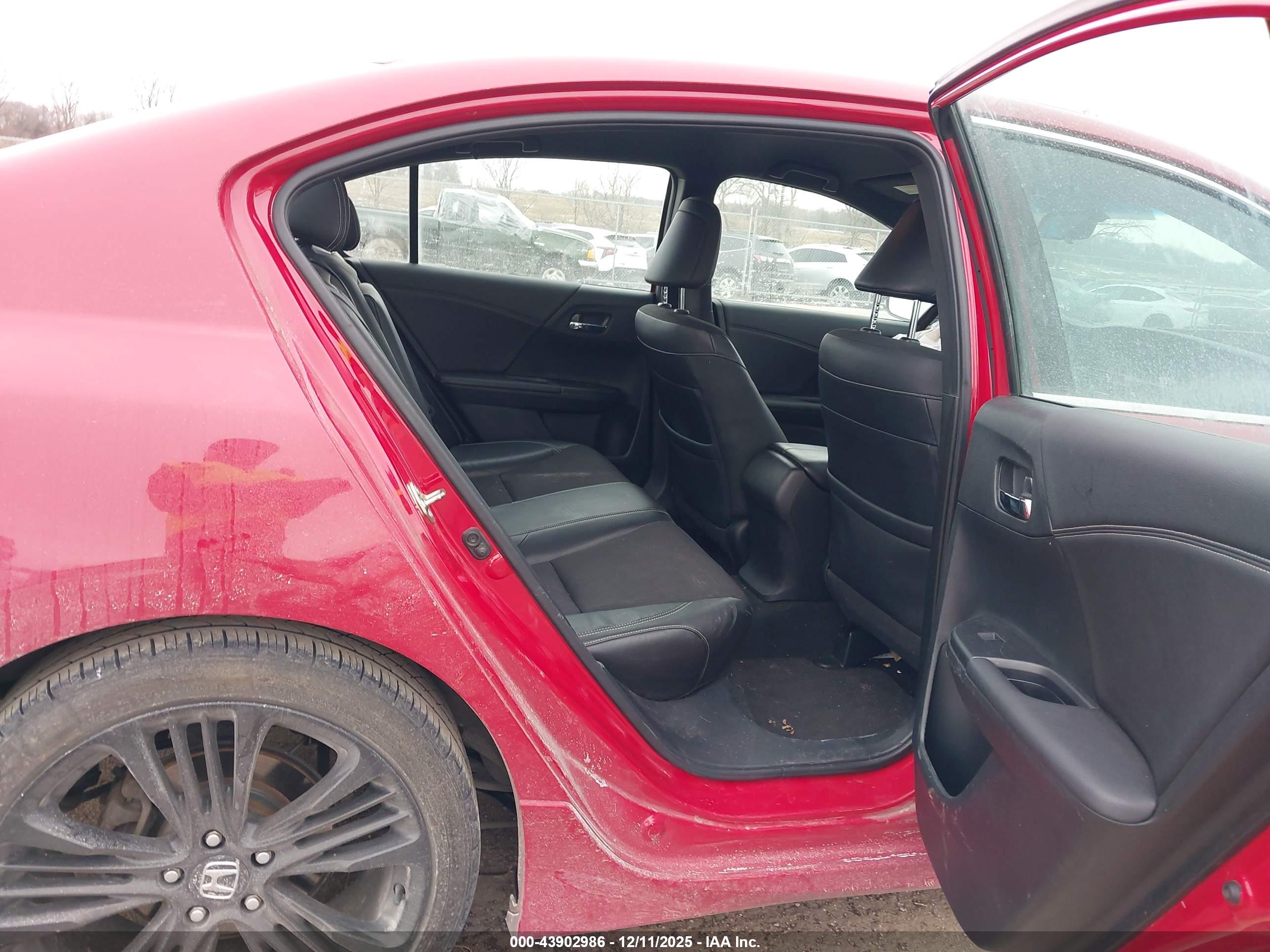 HONDA ACCORD image 8