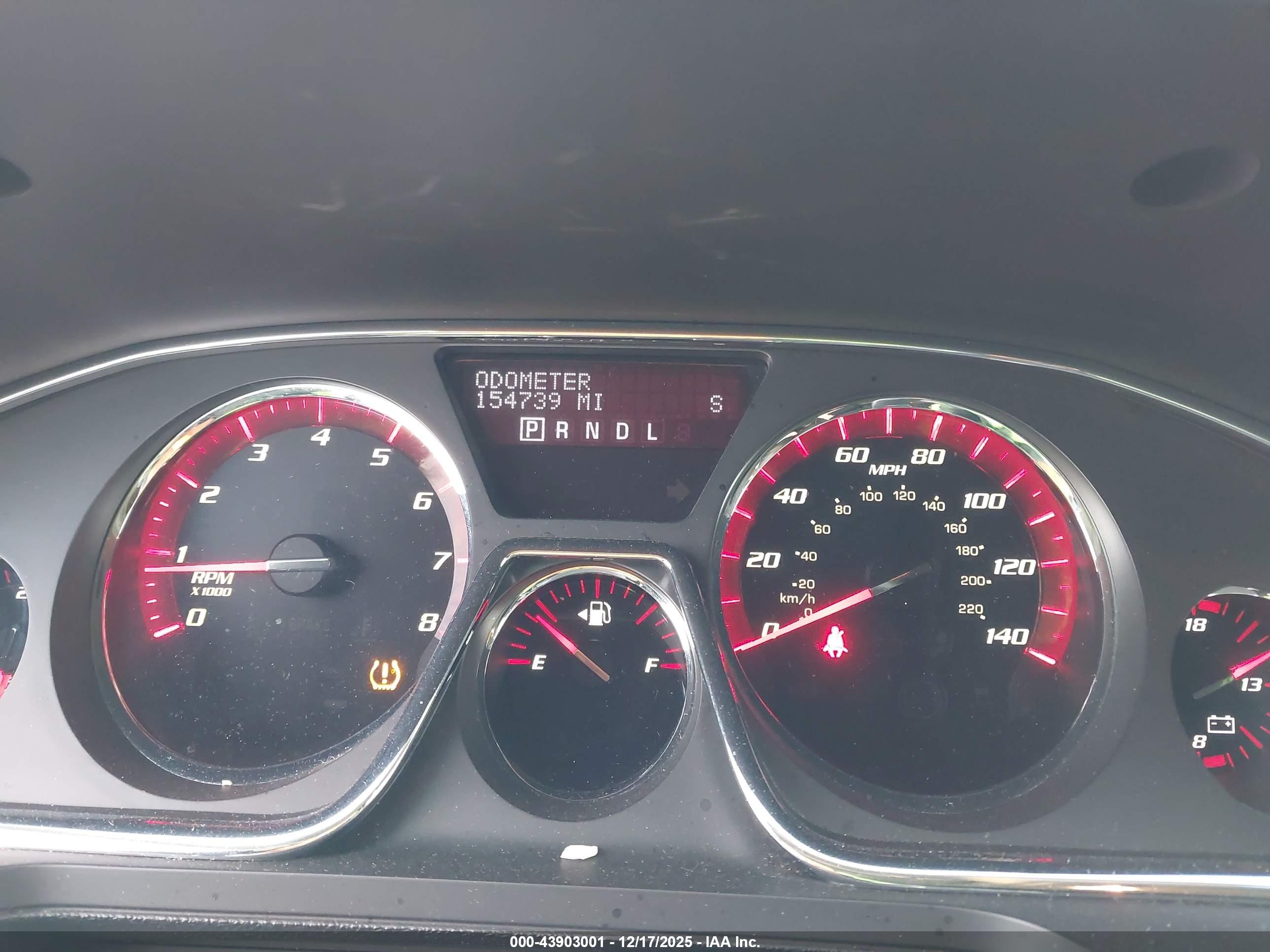 GMC ACADIA image 7