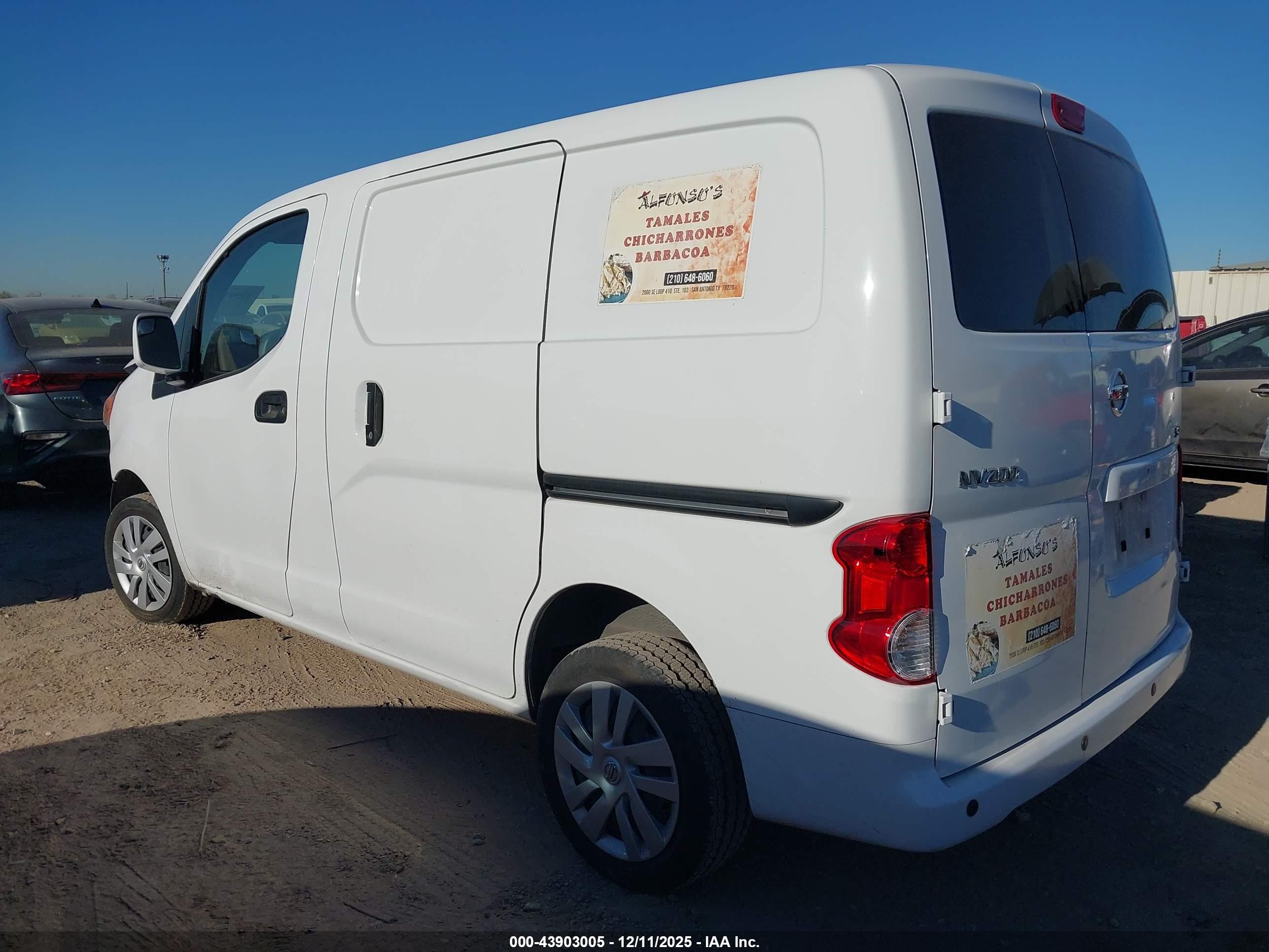 NISSAN NV200 image 3