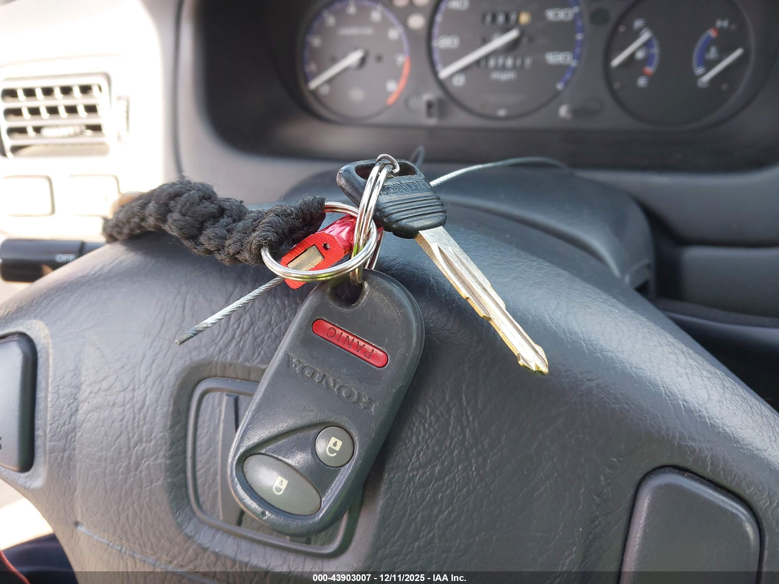 HONDA CIVIC image 11