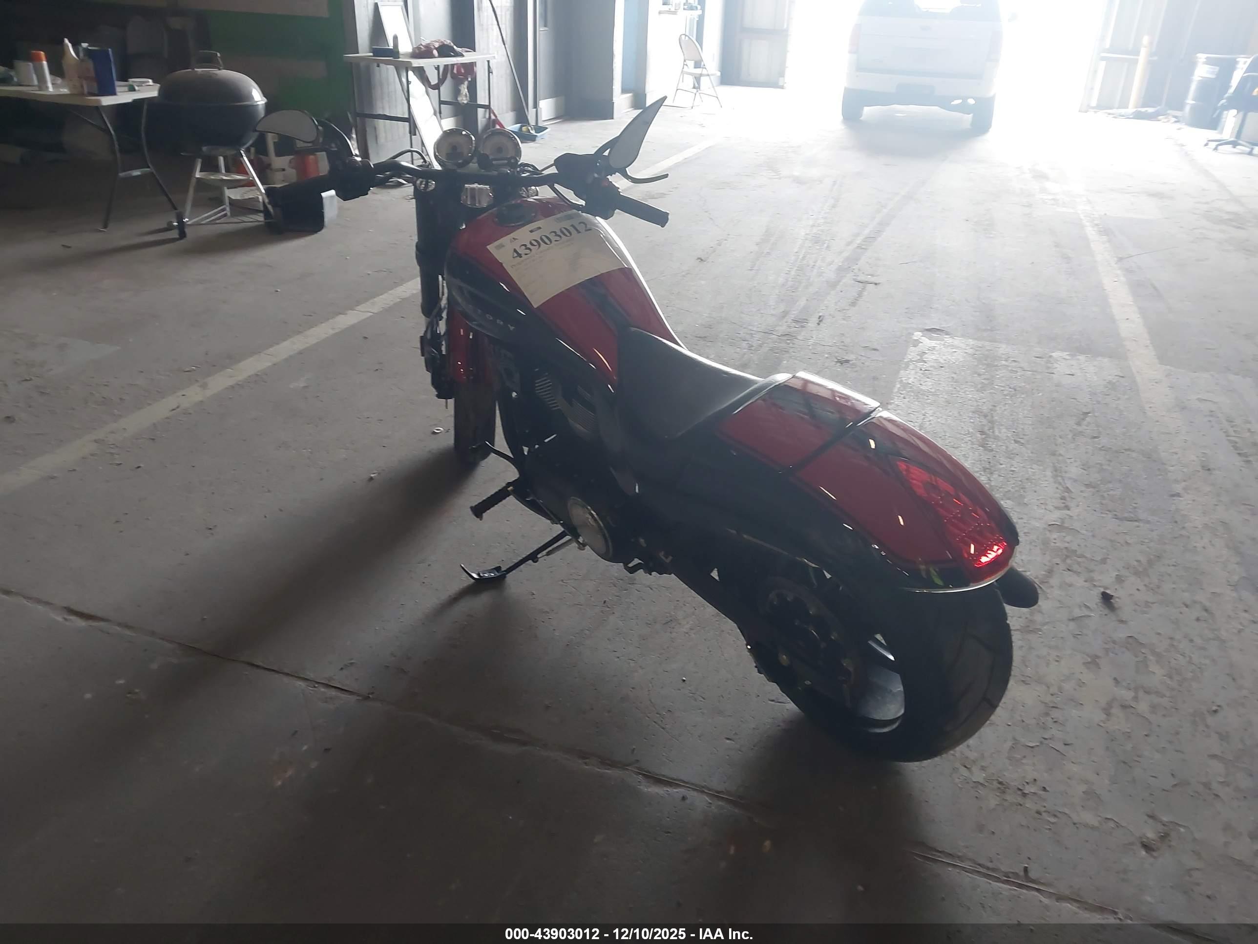 VICTORY MOTORCYCLES image 3