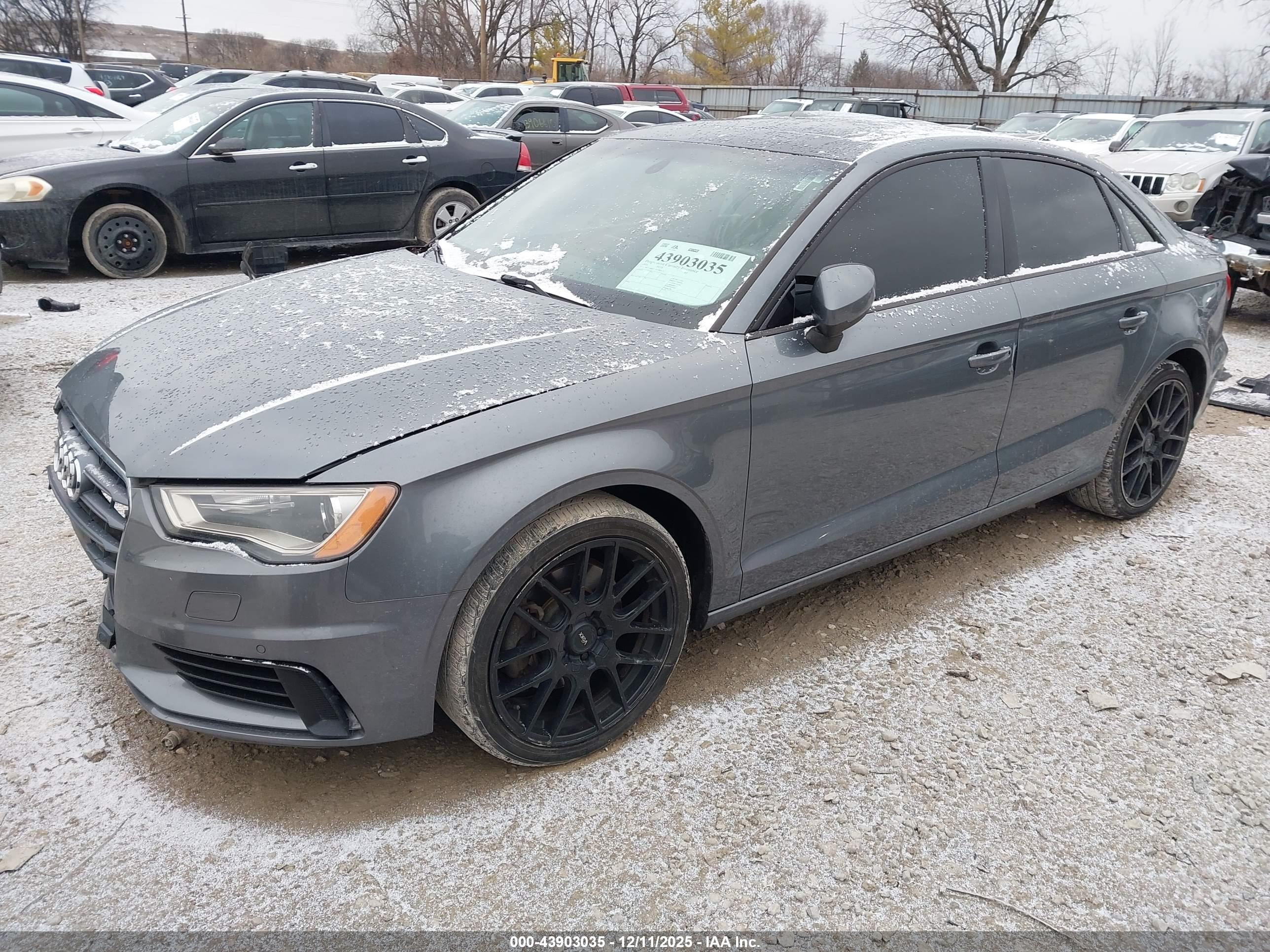 AUDI A3 image 2