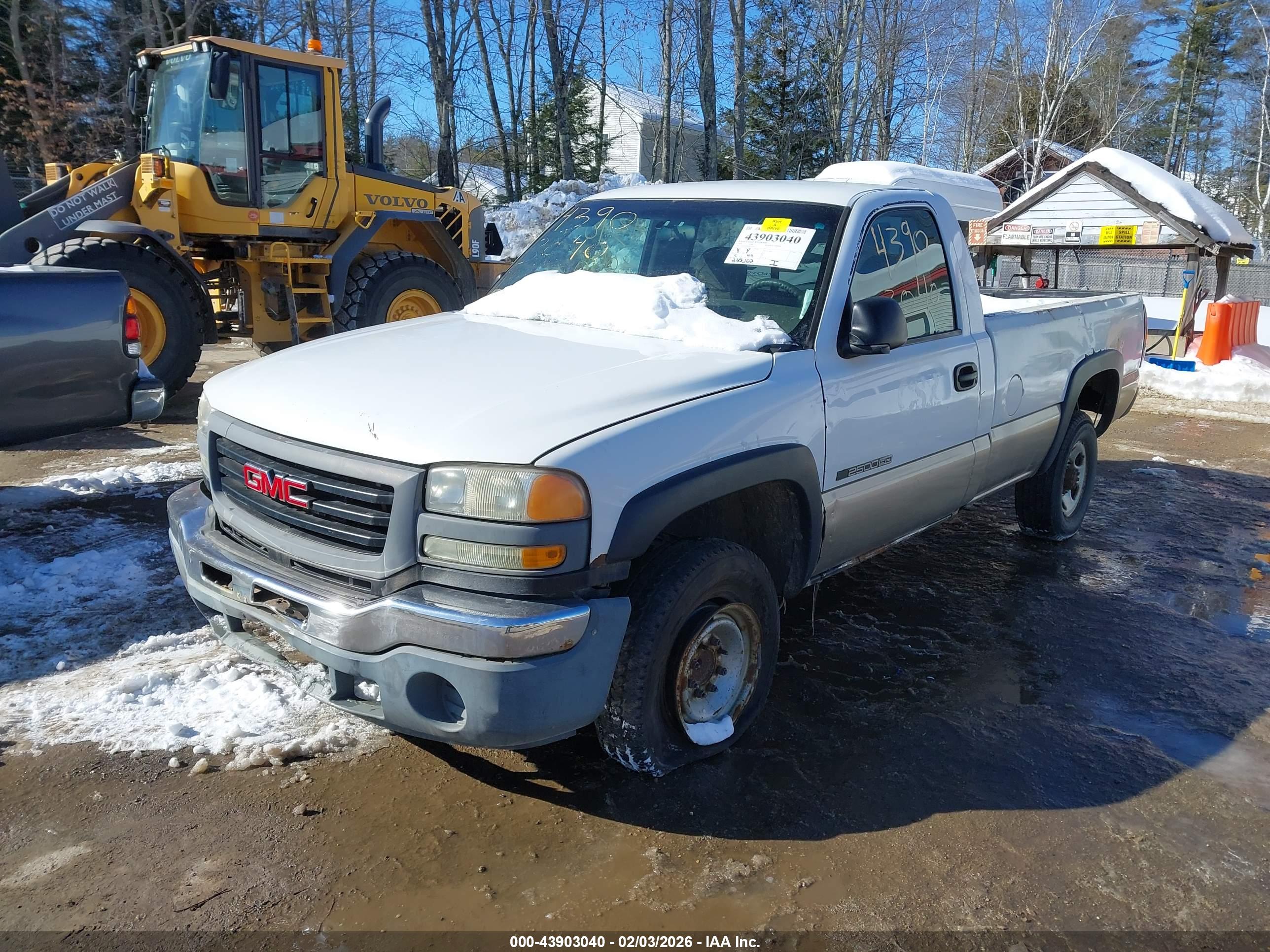 GMC SIERRA image 2