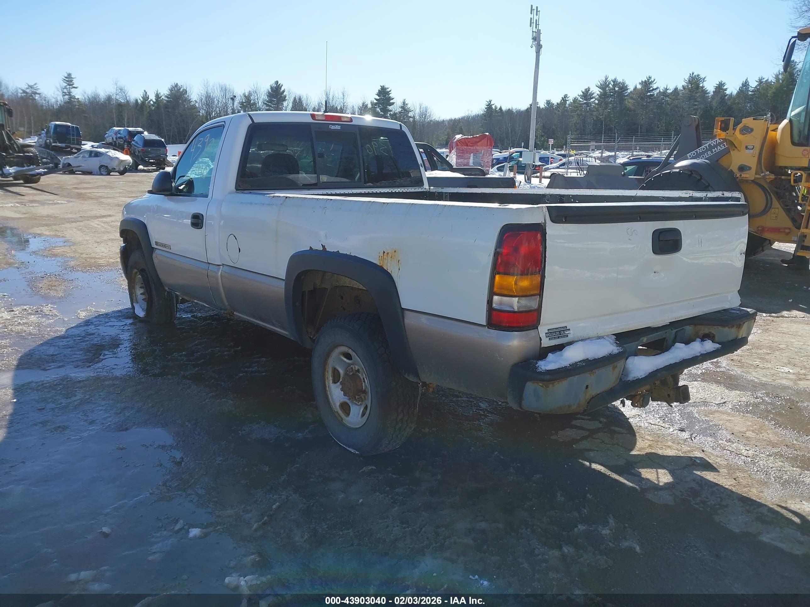 GMC SIERRA image 3