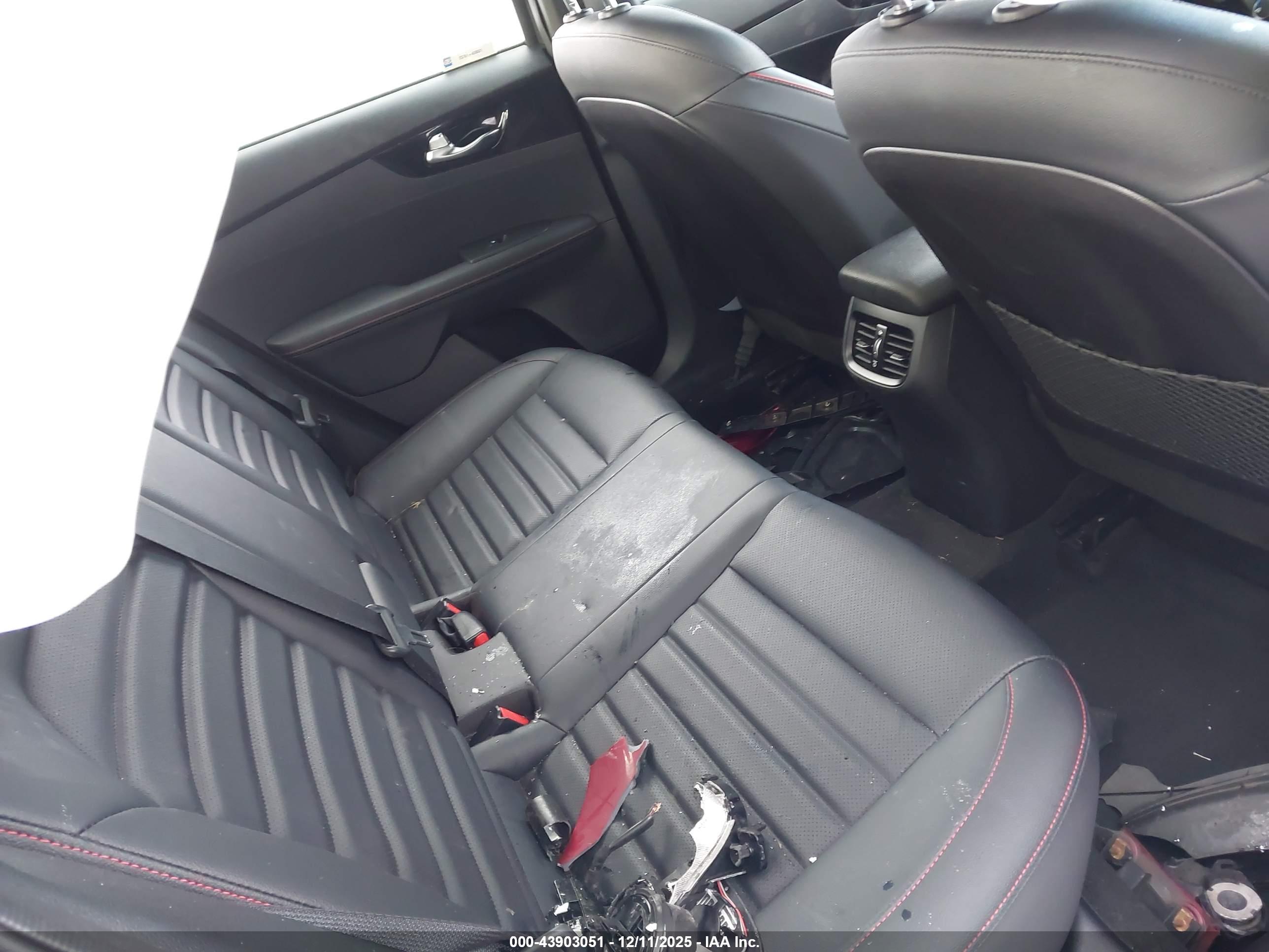 KIA FORTE image 8