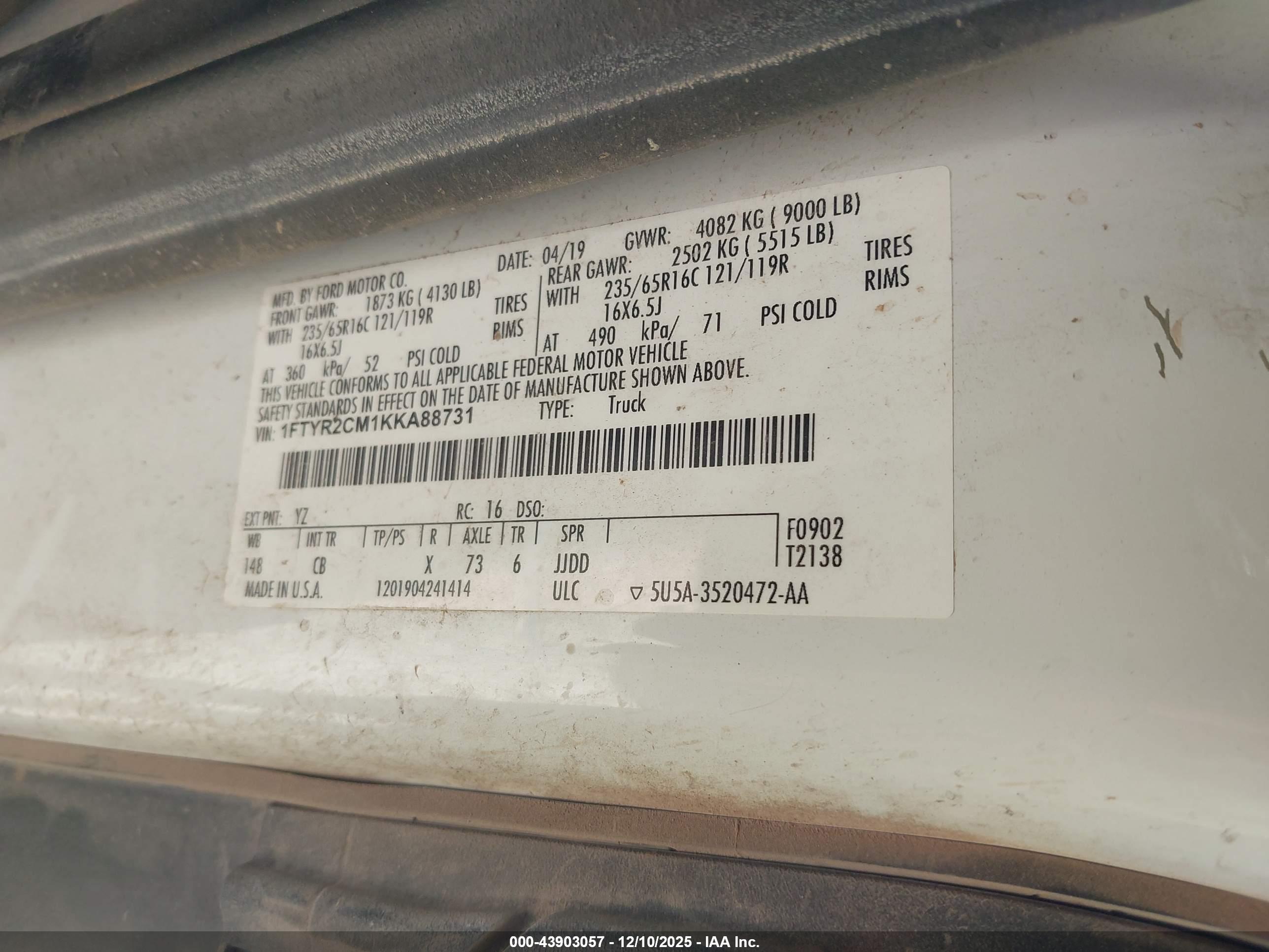 FORD TRANSIT-250 image 9