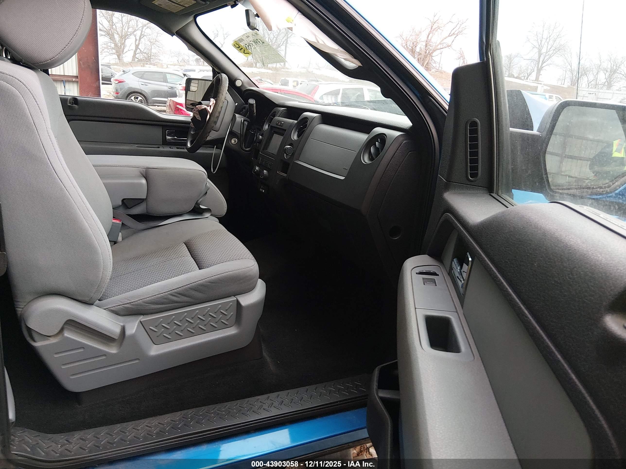 FORD F-150 image 5