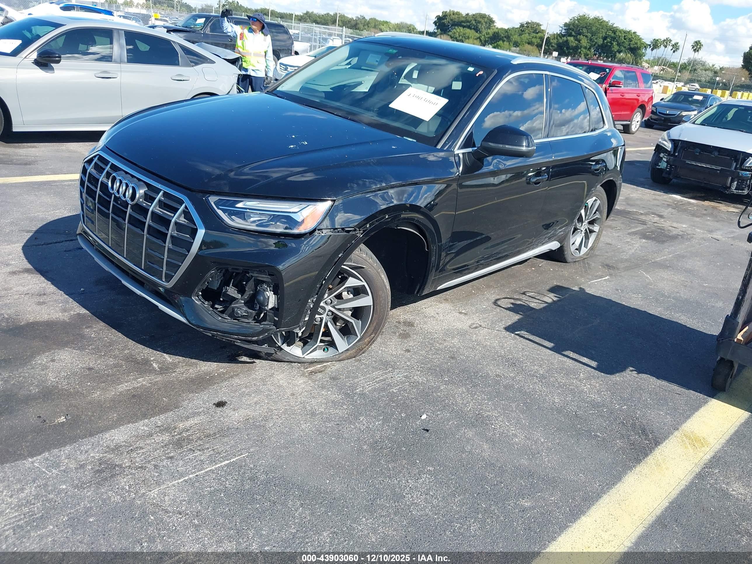 AUDI Q5 image 2