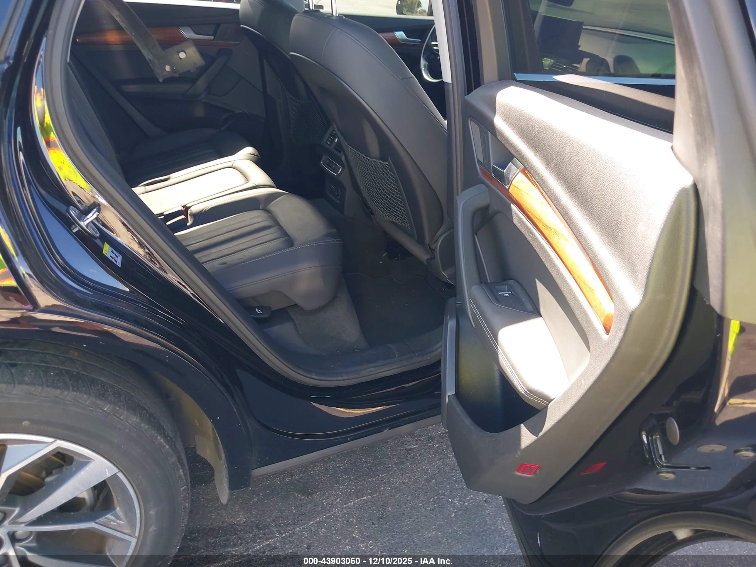 AUDI Q5 image 8