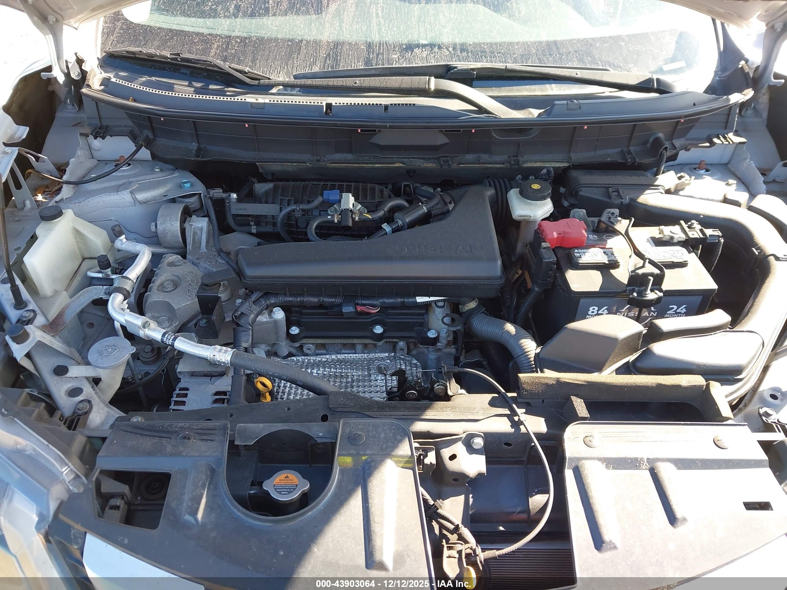NISSAN ROGUE image 10