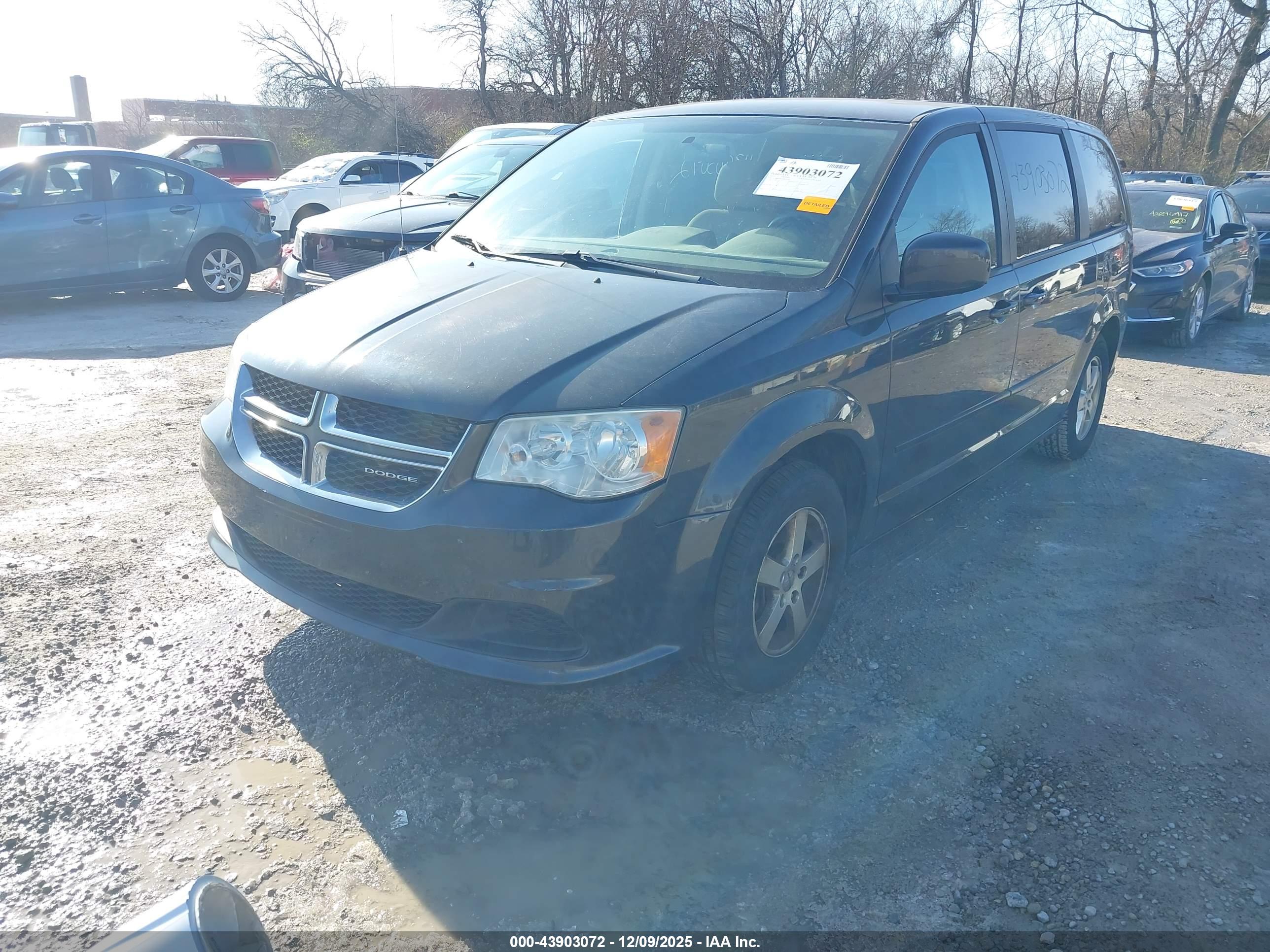 DODGE GRAND image 2