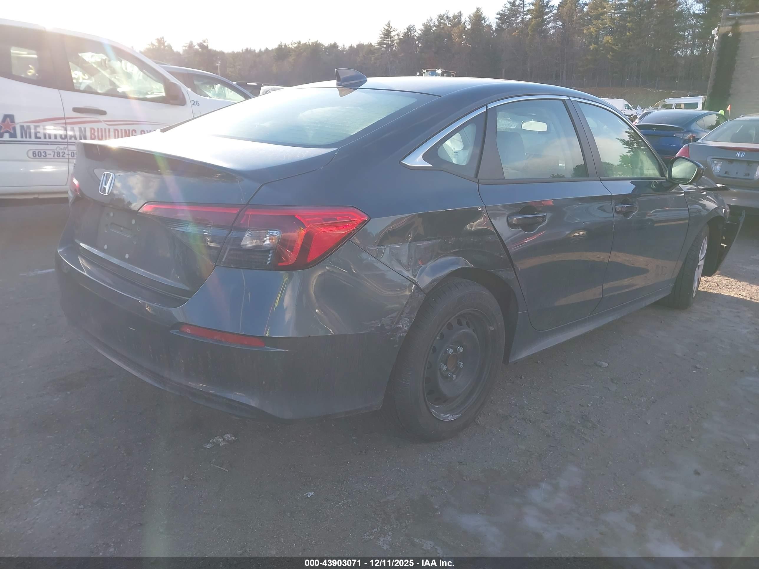 HONDA CIVIC image 4
