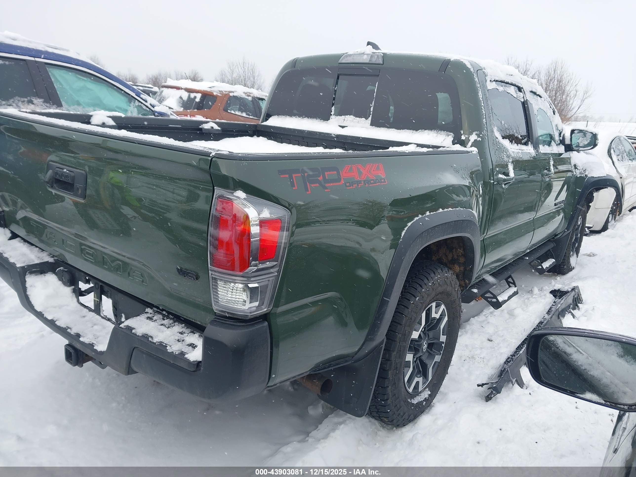 TOYOTA TACOMA image 4