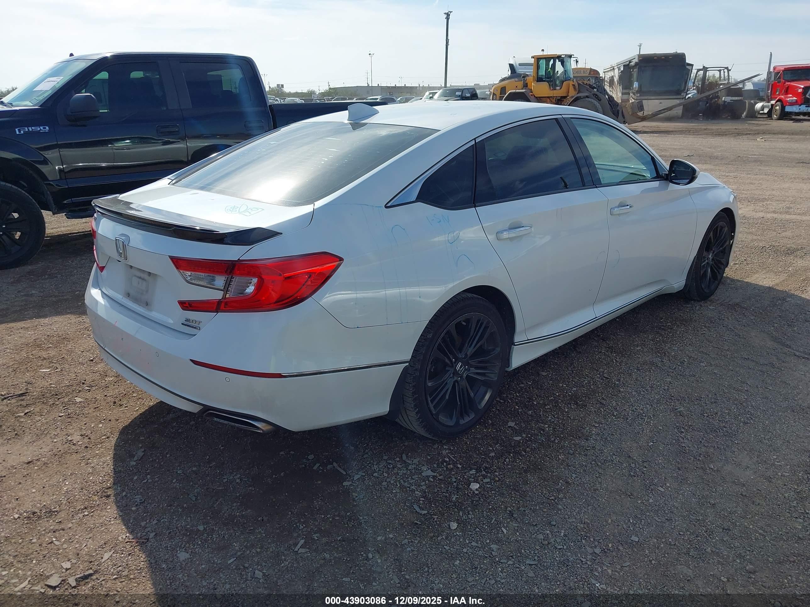 HONDA ACCORD image 4