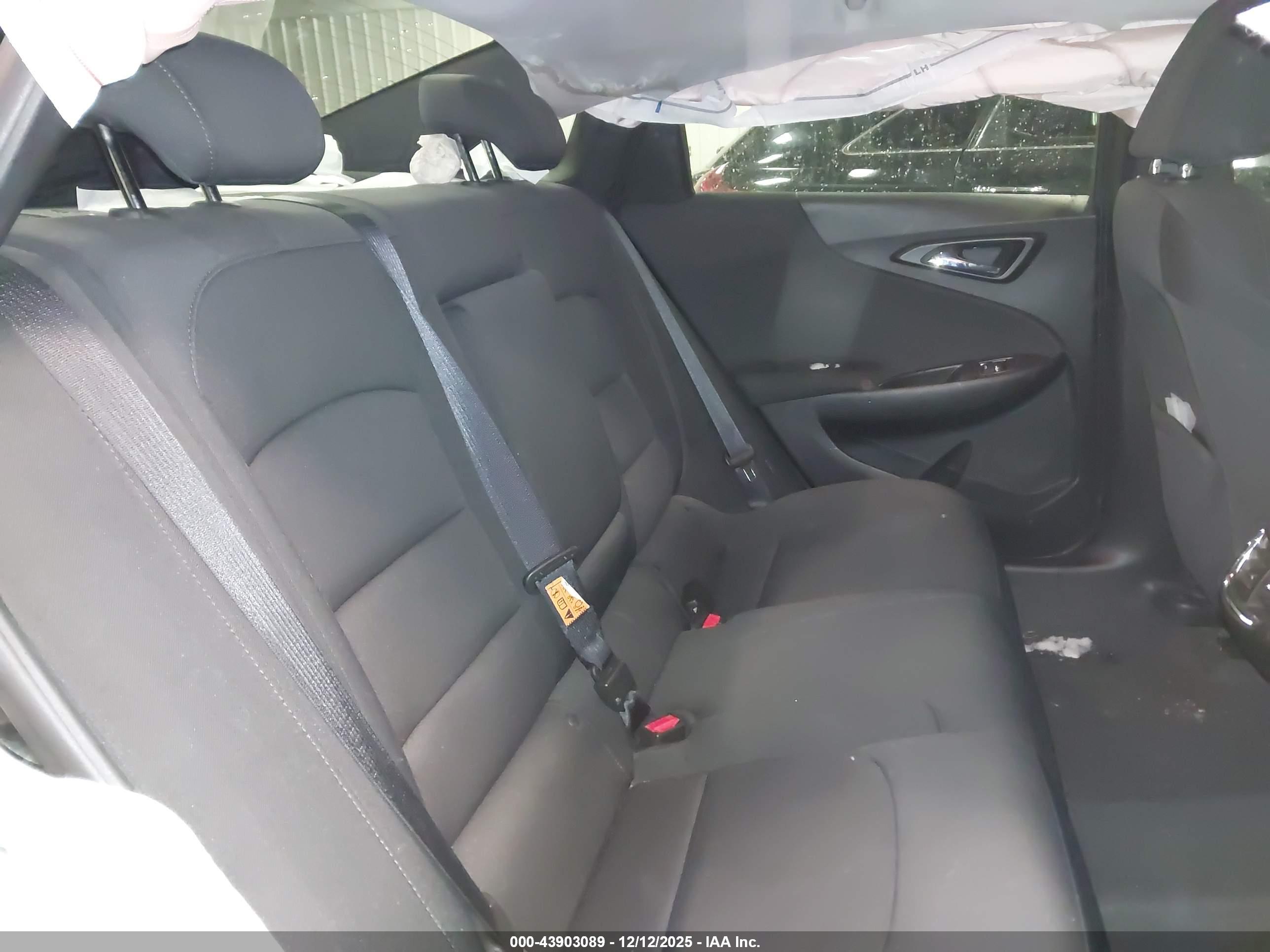 CHEVROLET MALIBU image 8