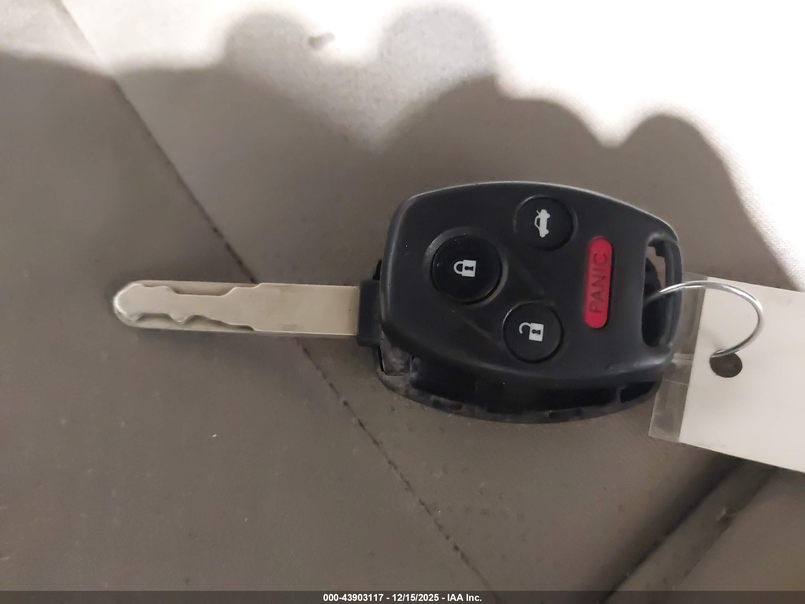 HONDA CIVIC image 11