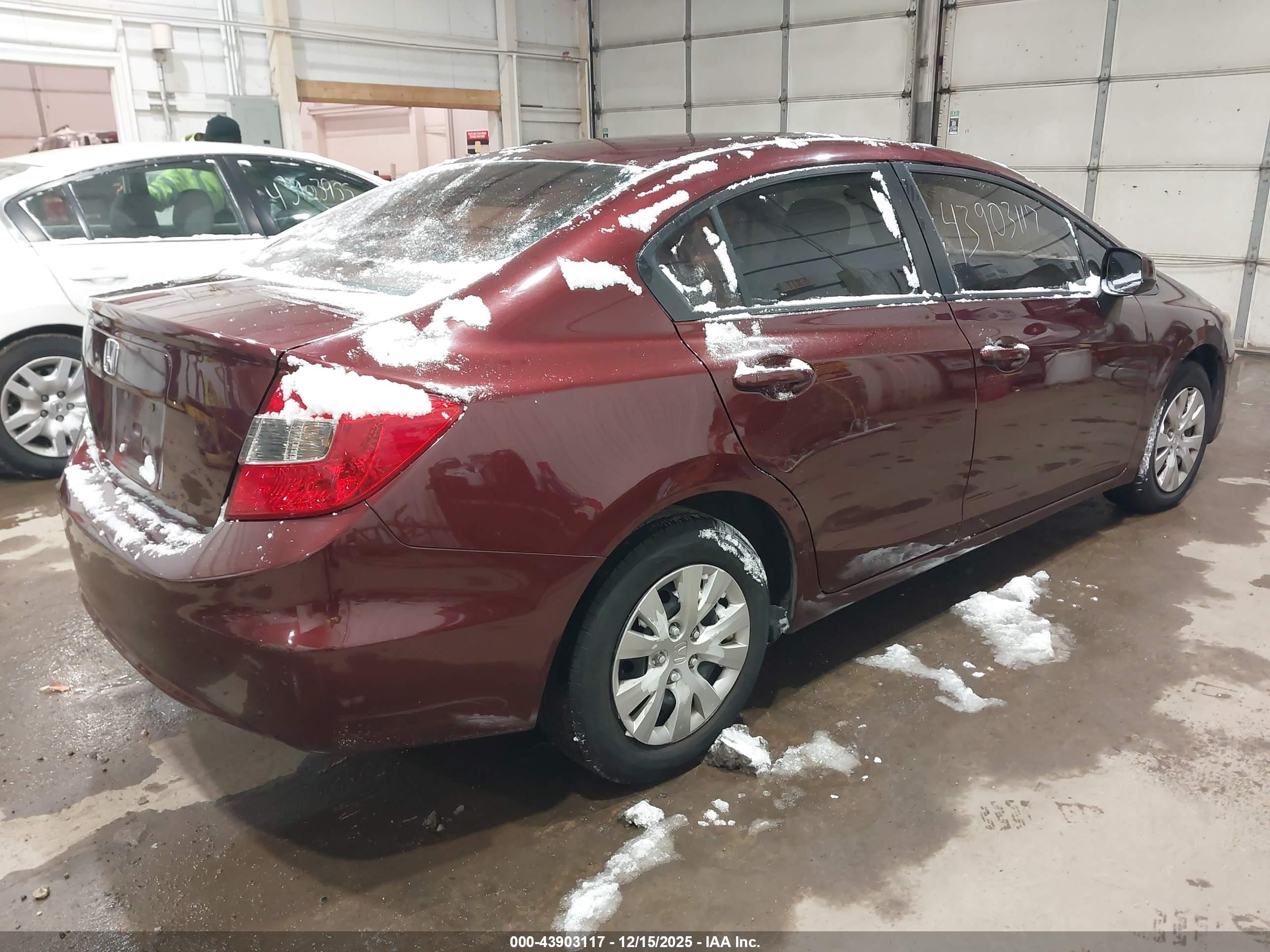 HONDA CIVIC image 4