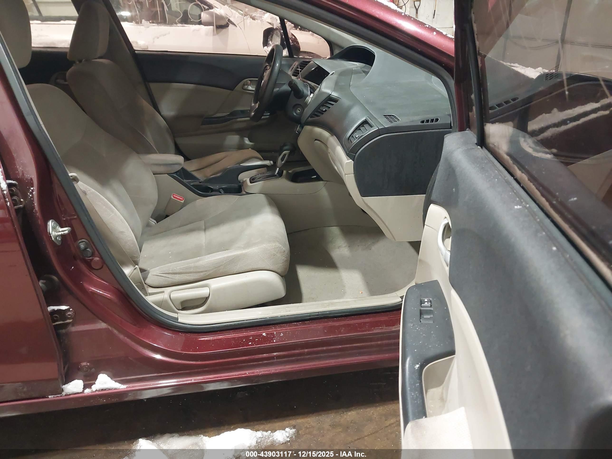 HONDA CIVIC image 5