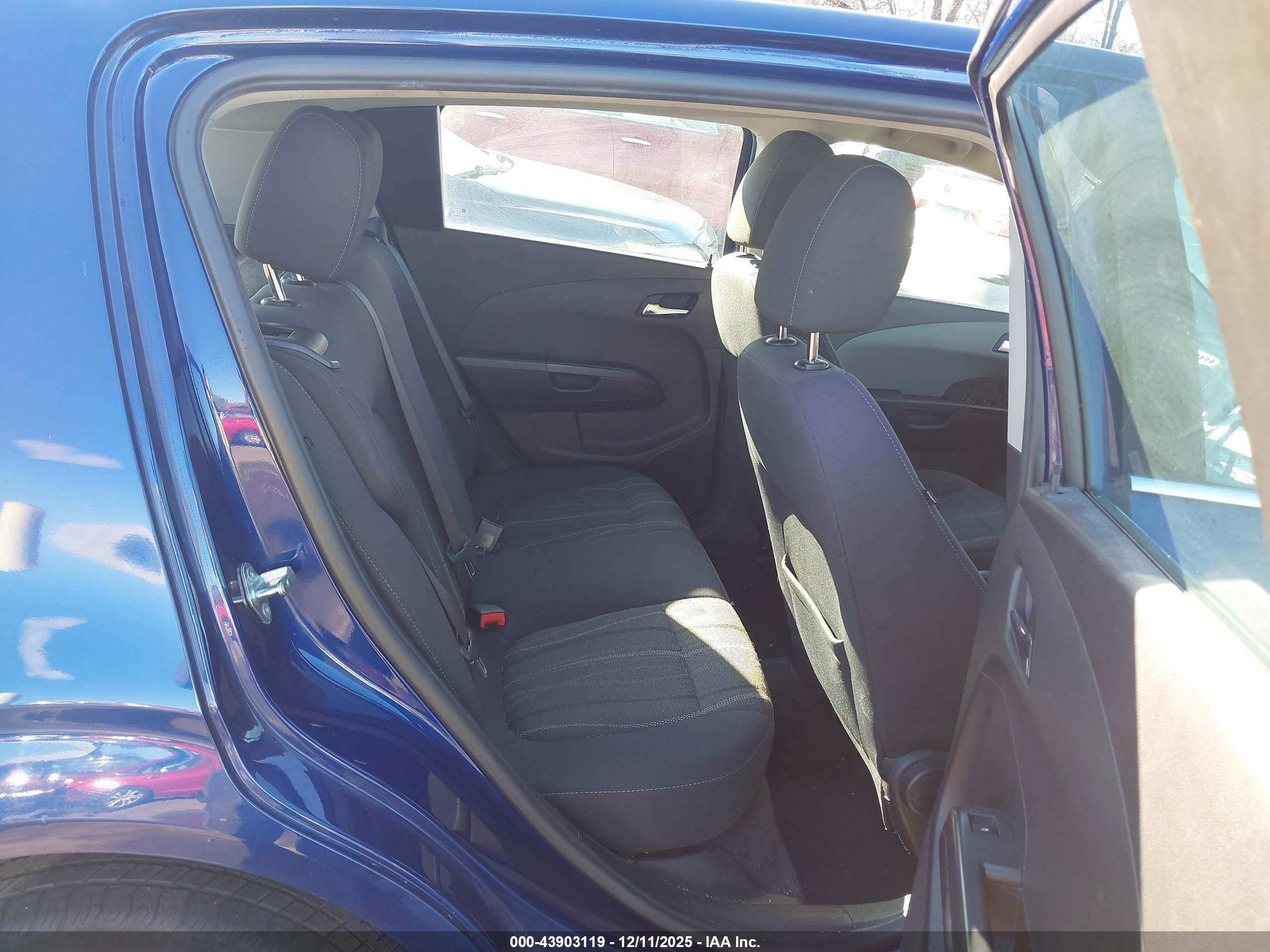 CHEVROLET SONIC image 8