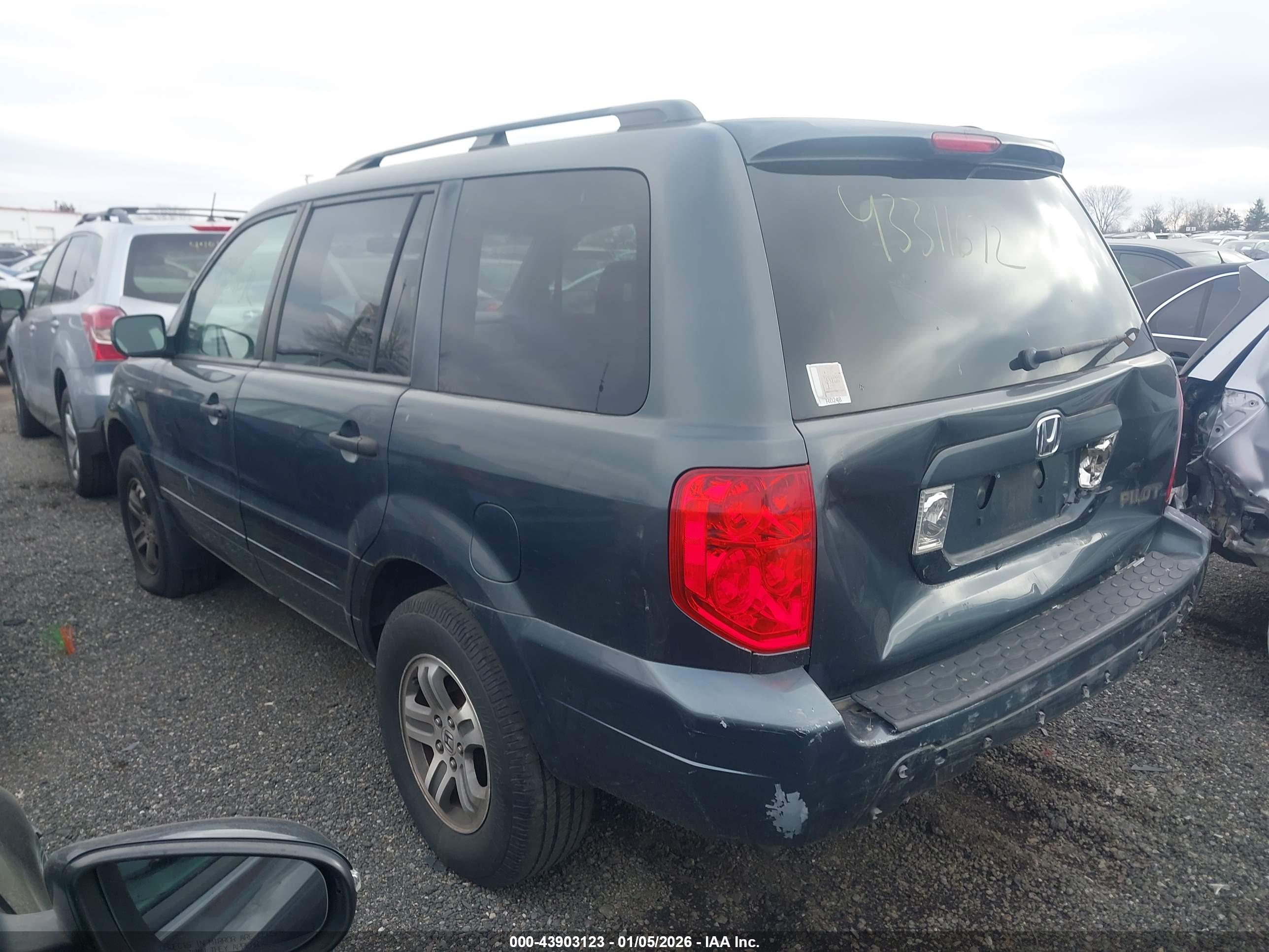 HONDA PILOT image 3
