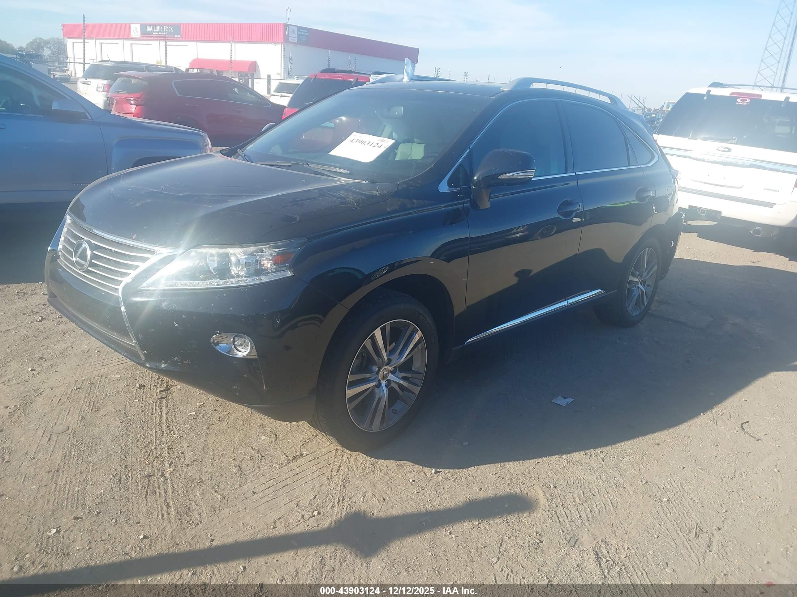 LEXUS RX image 2