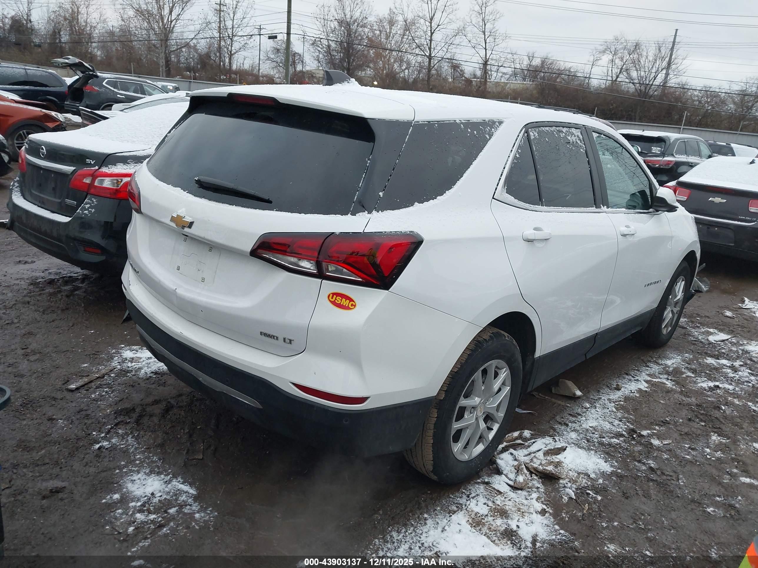 CHEVROLET EQUINOX image 4