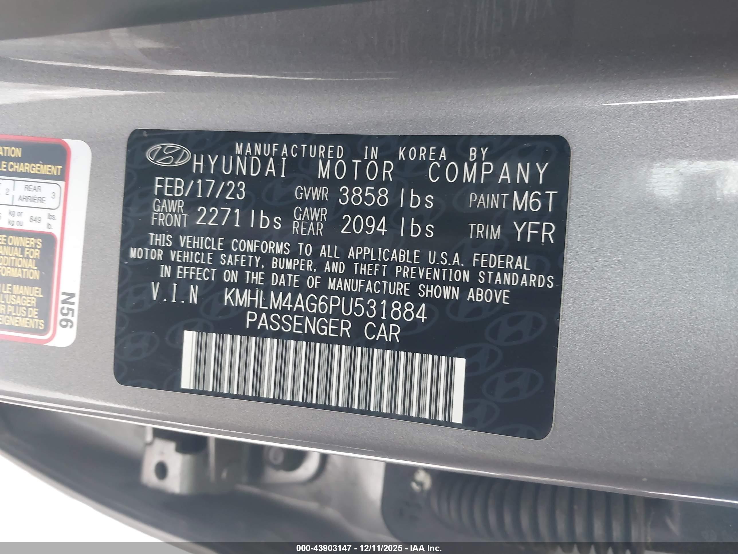 HYUNDAI ELANTRA image 9