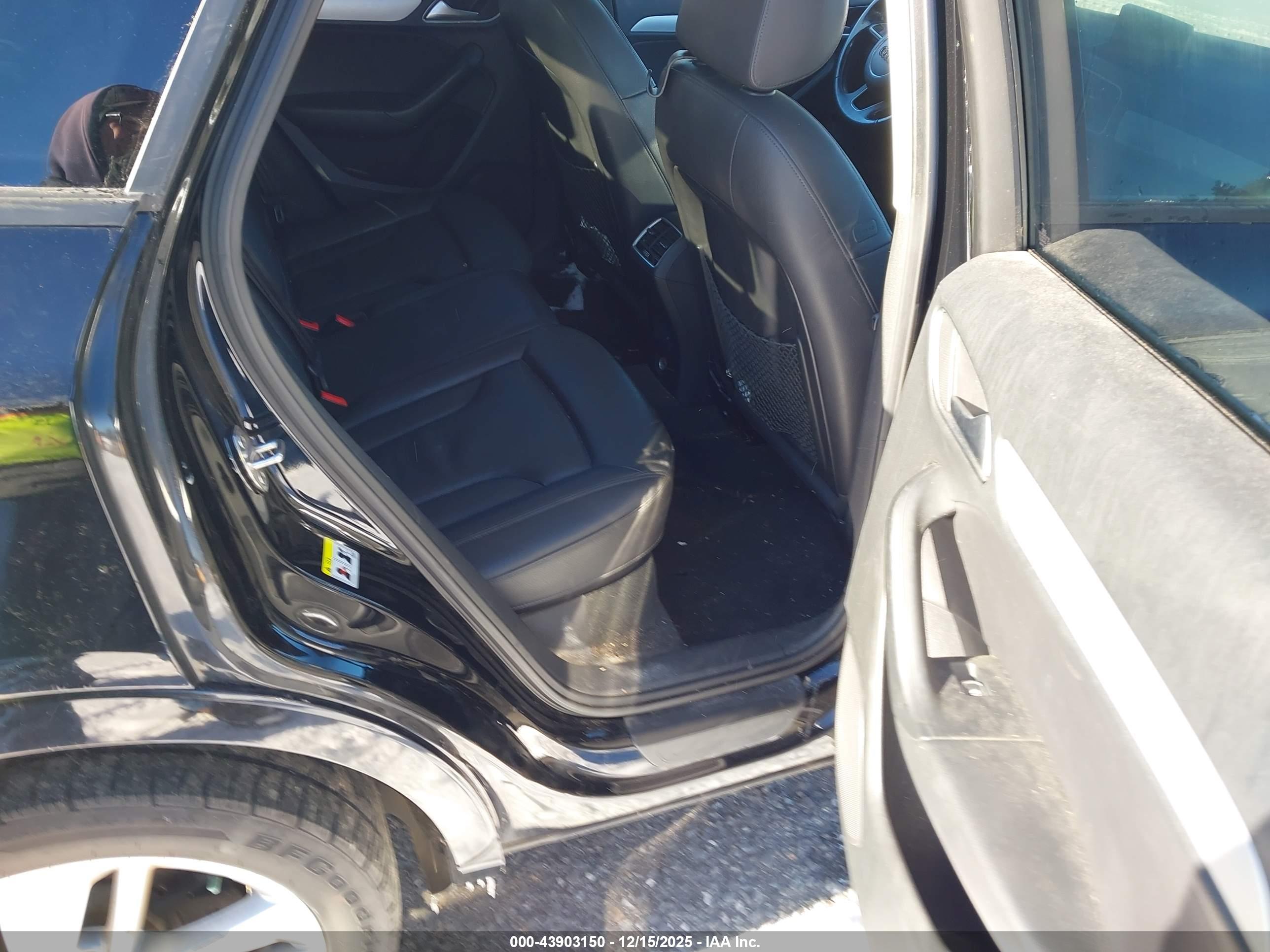 AUDI Q3 image 8