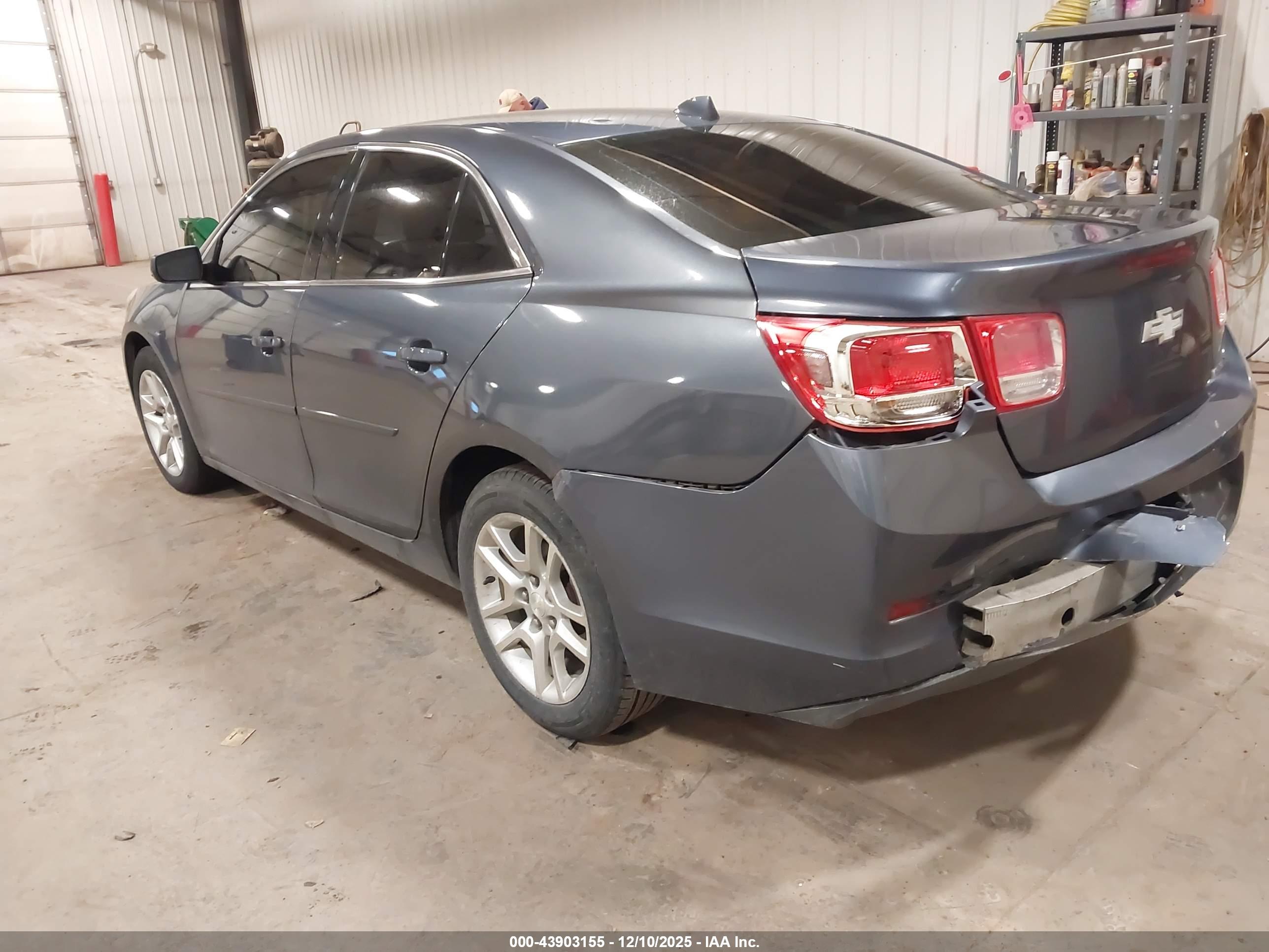 CHEVROLET MALIBU image 3
