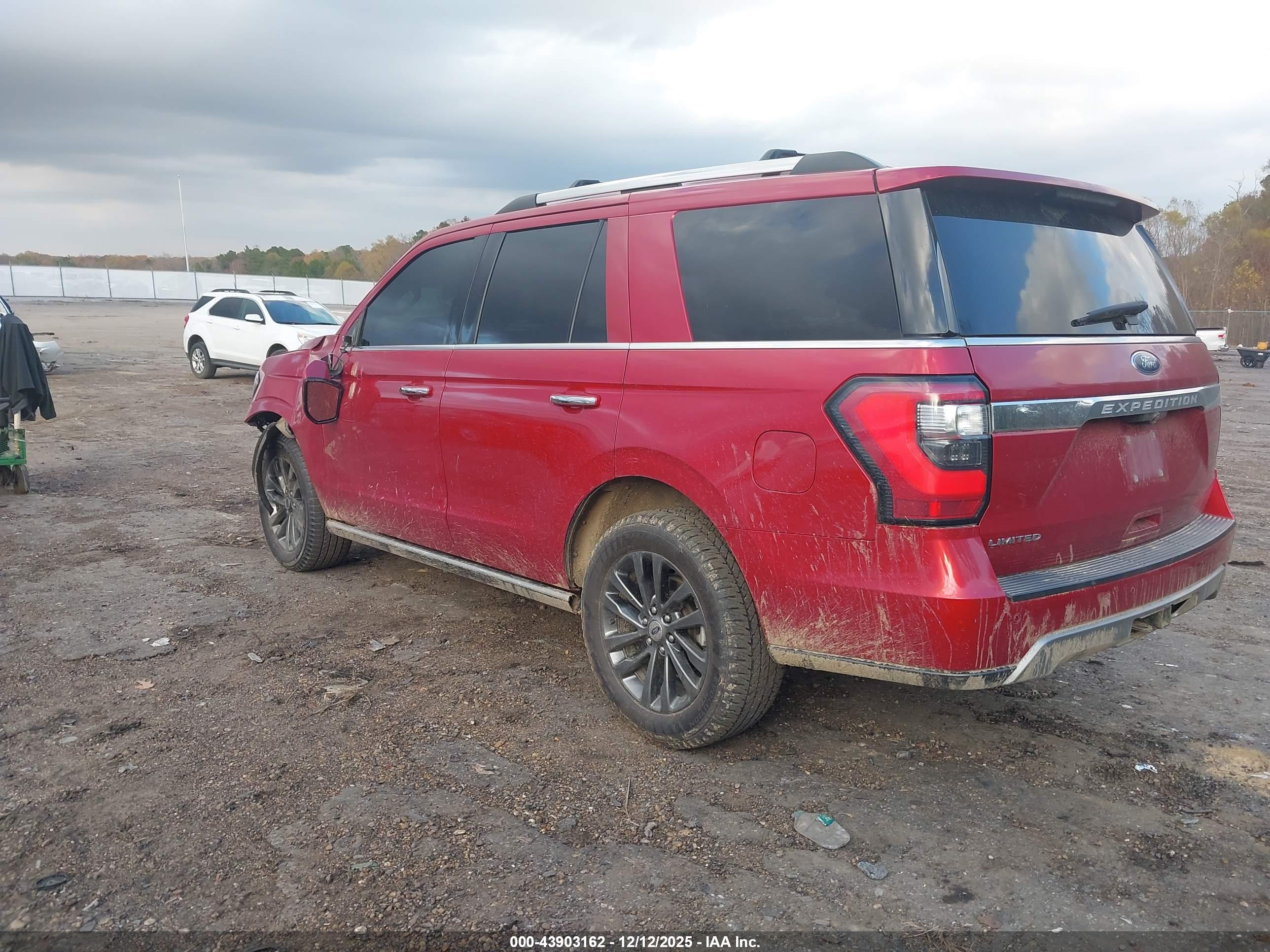 FORD EXPEDITION image 3