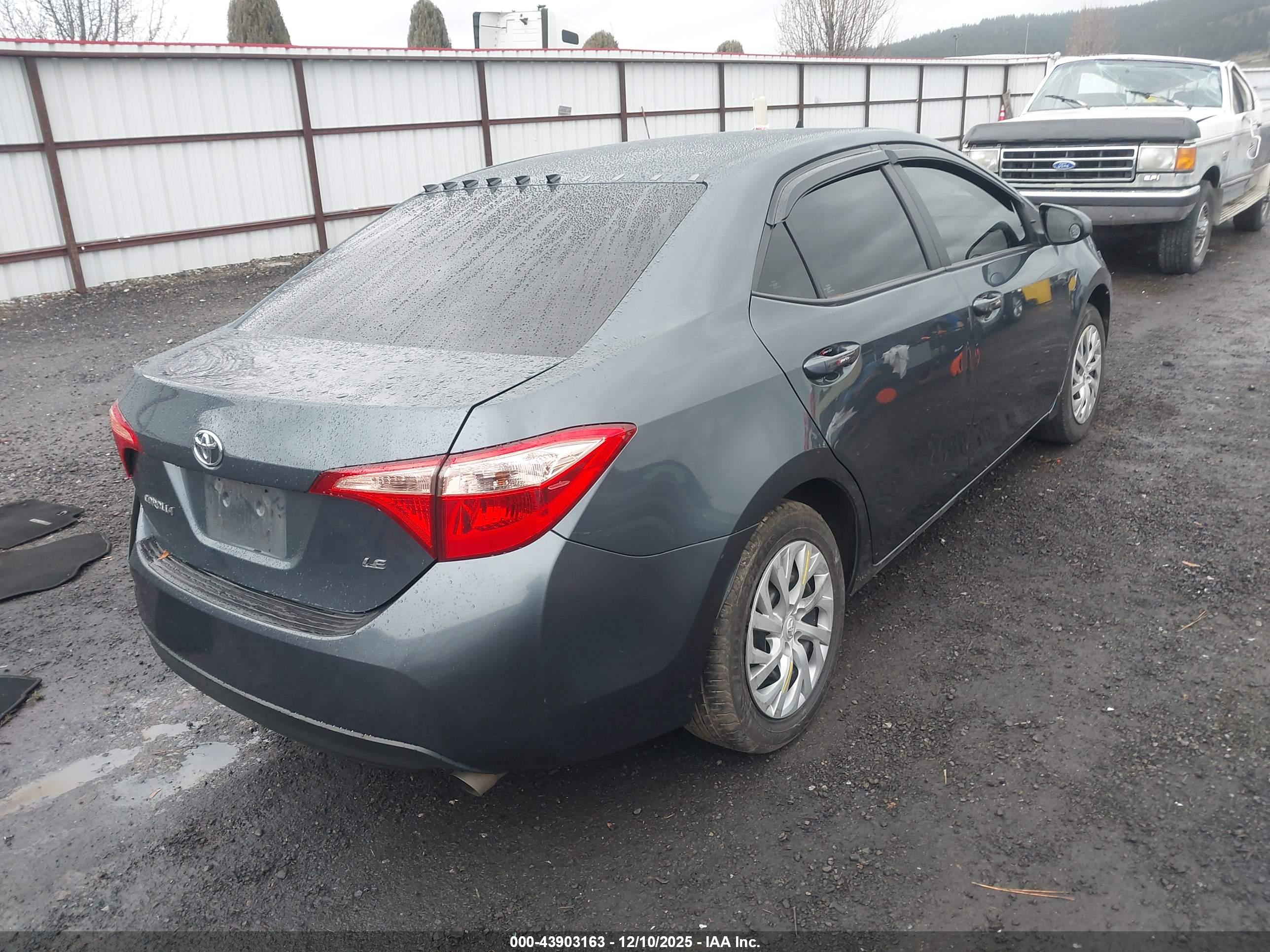 TOYOTA COROLLA image 4