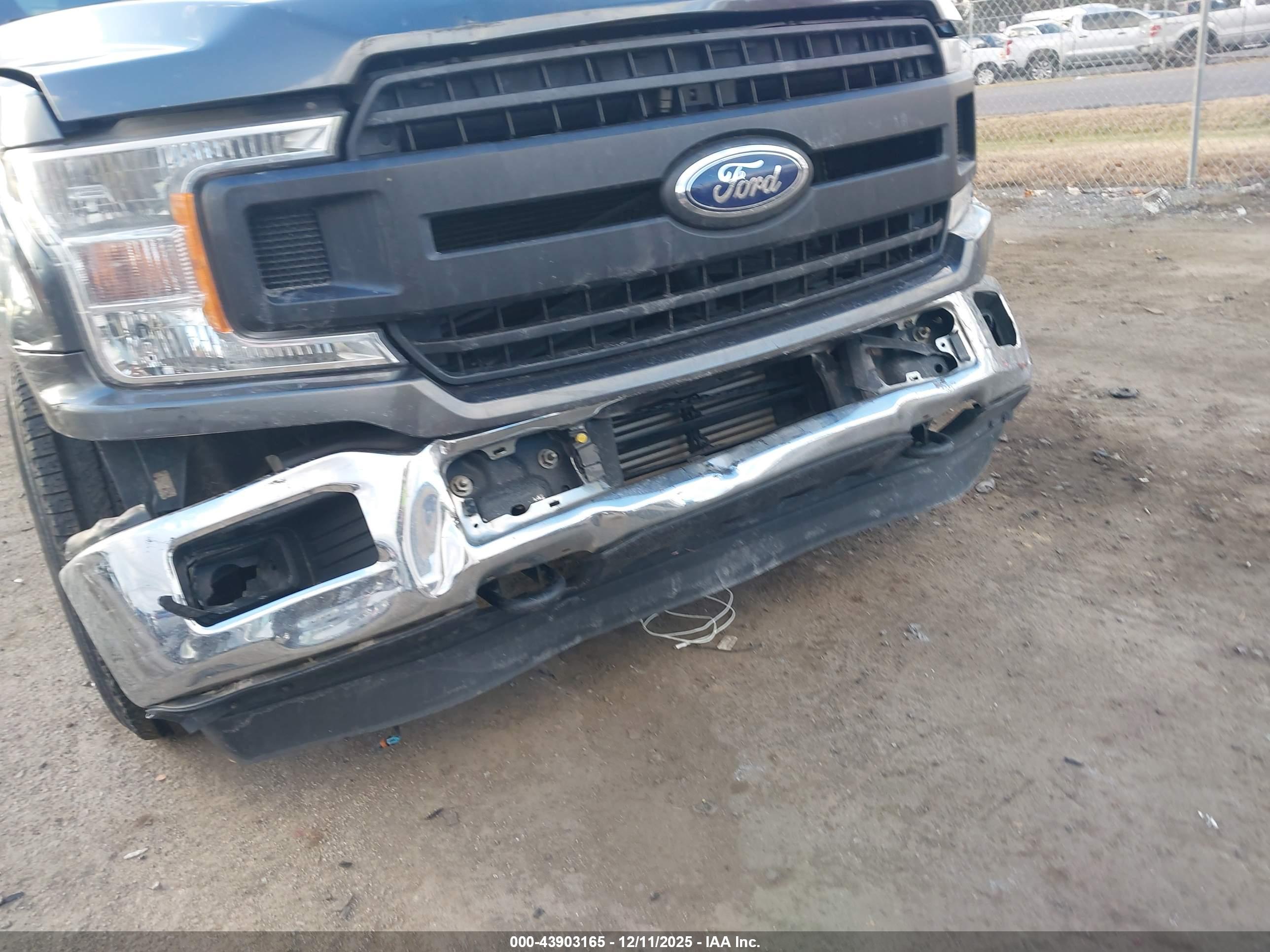 FORD F-150 image 6
