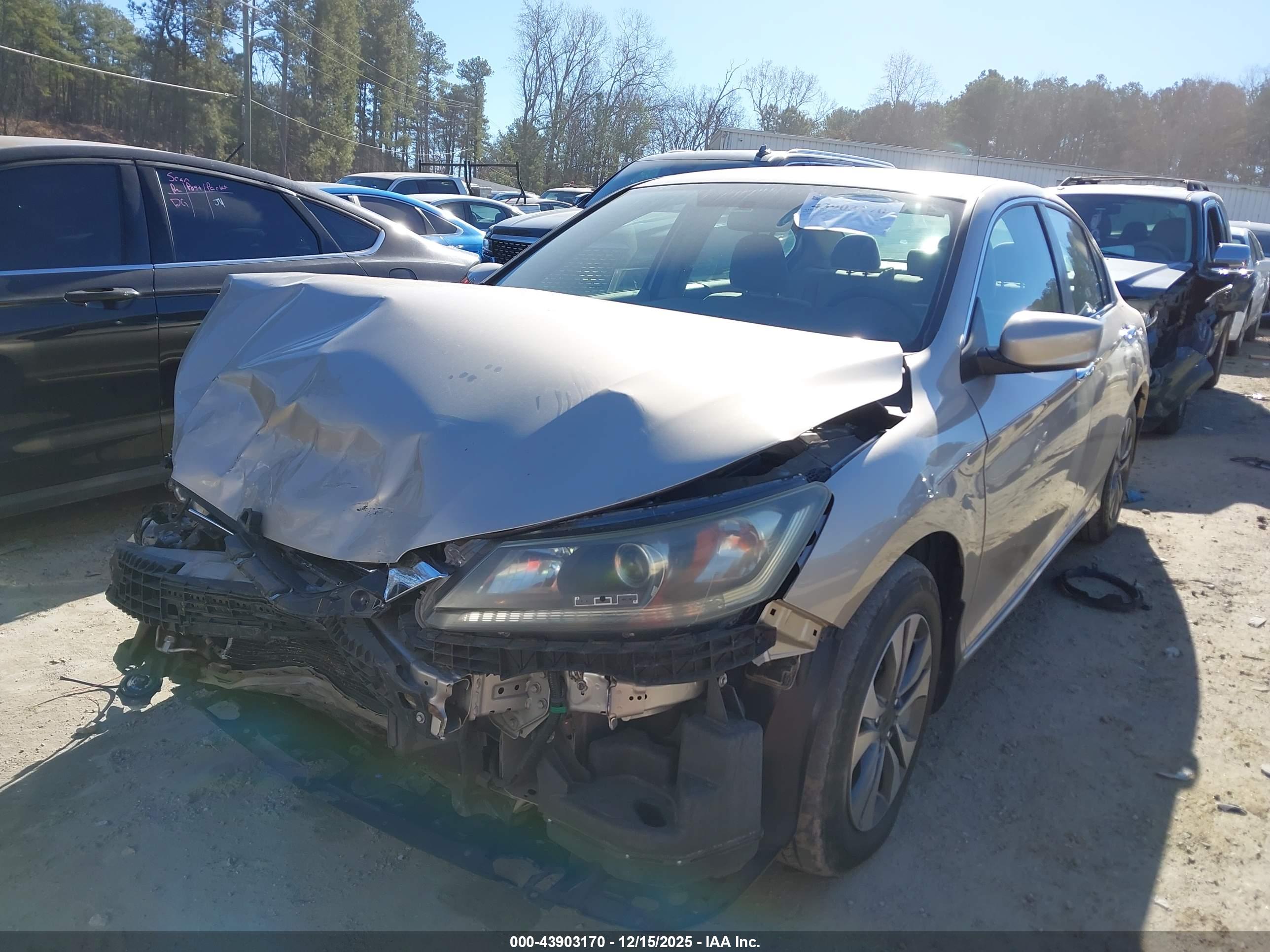 HONDA ACCORD image 2