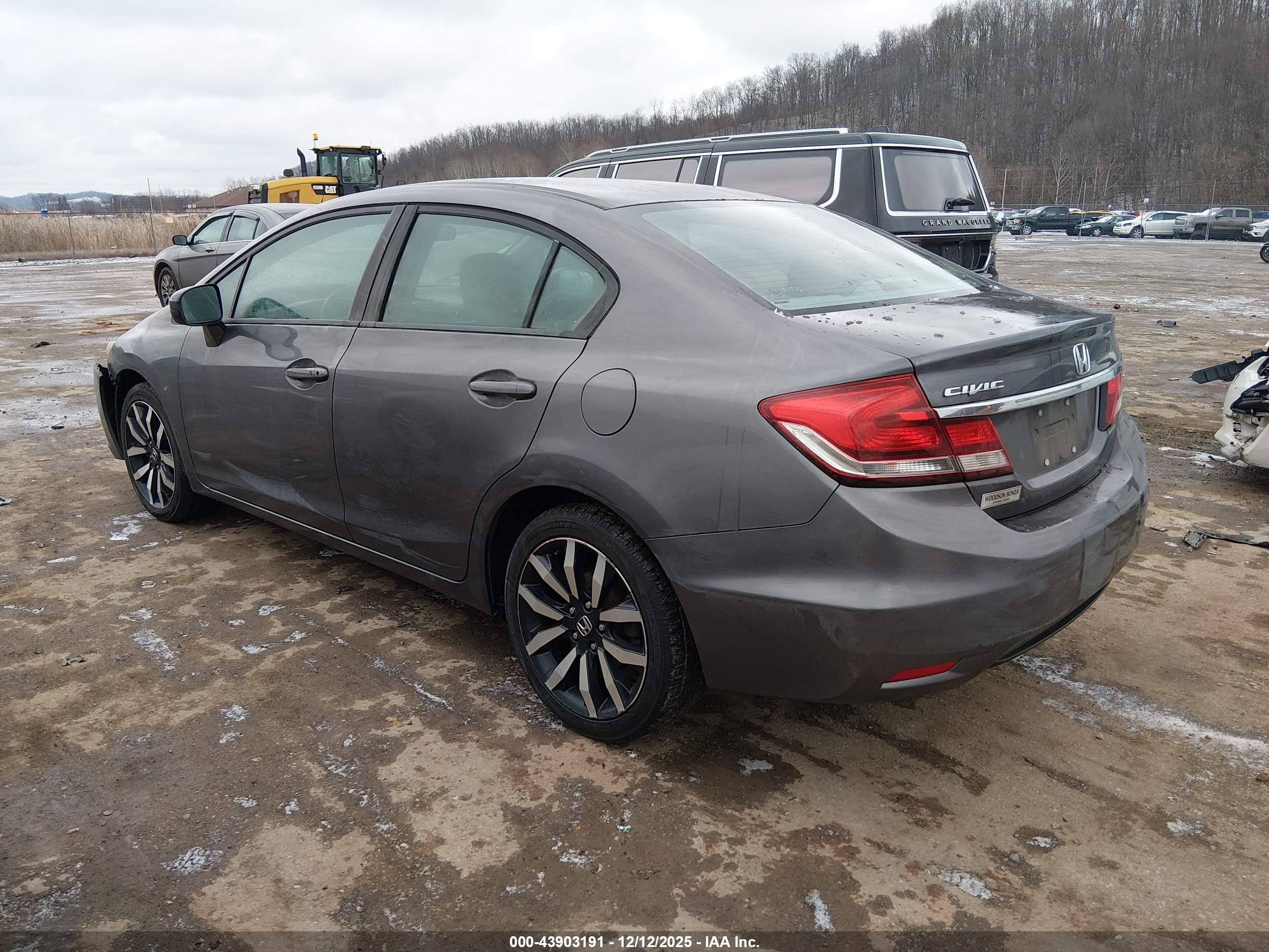 HONDA CIVIC image 3